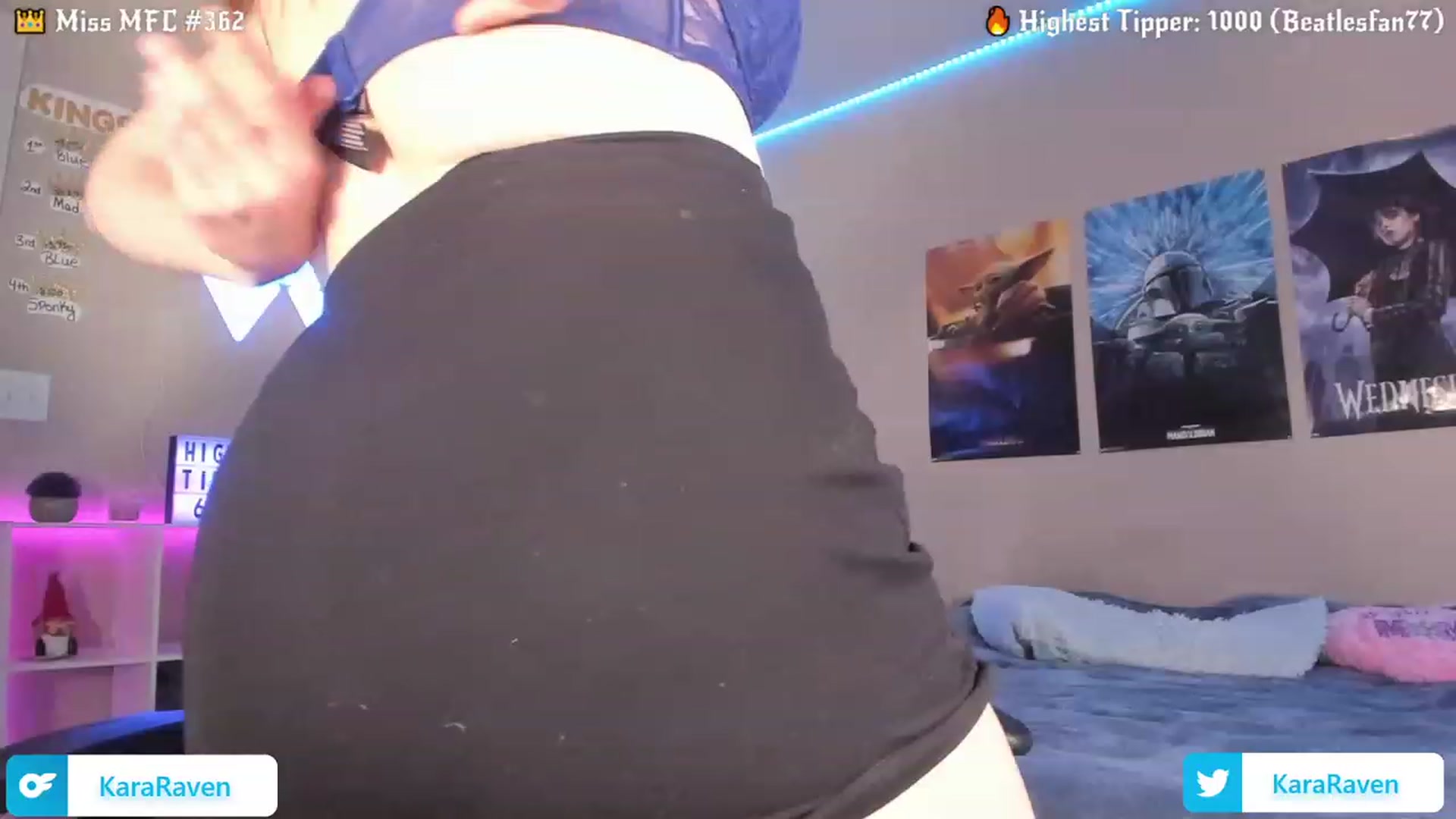Gallery image thumbnail from KaraRaven's myfreecams stream on, 05/14/2023, 03:10 image 14 of 20