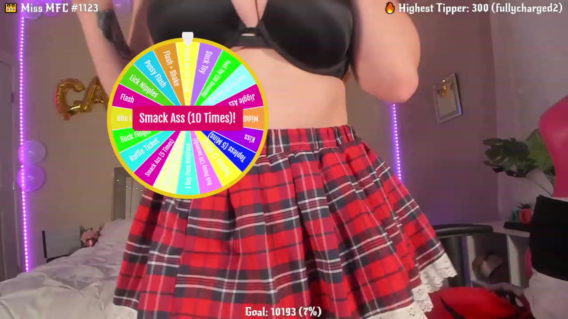 Gallery image thumbnail from KaraRaven's myfreecams stream on, 09/06/2023, 03:23 image 7 of 20