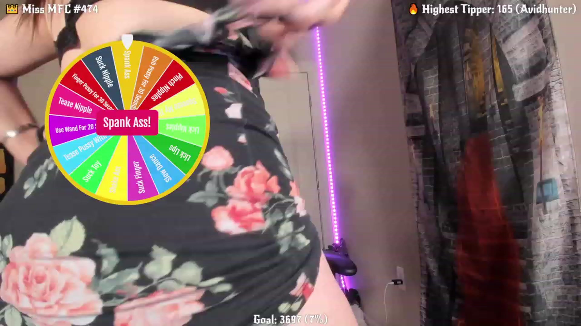 Gallery image thumbnail from KaraRaven's myfreecams stream on, 09/26/2023, 04:48 image 17 of 20