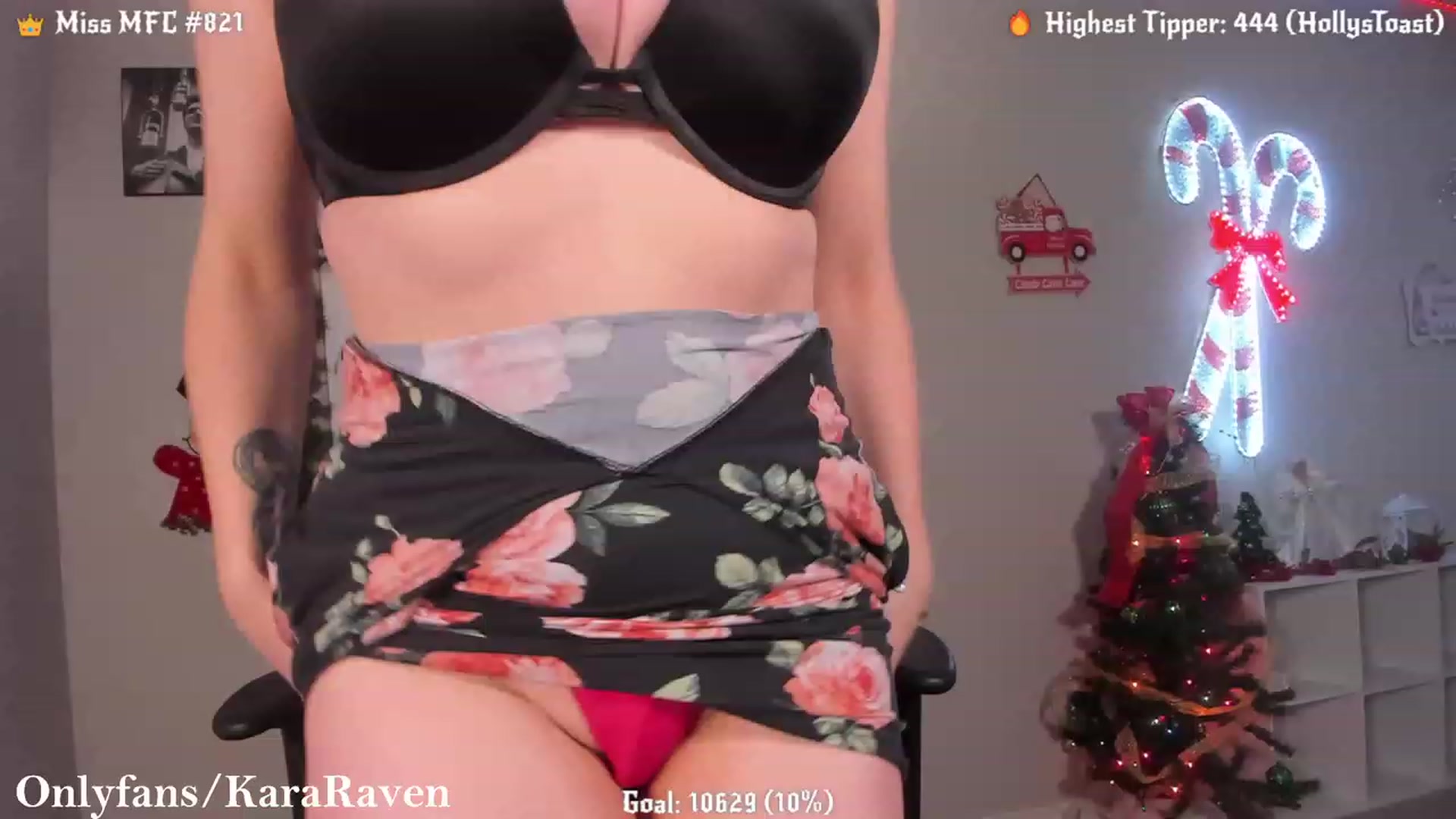 Gallery image thumbnail from KaraRaven's myfreecams stream on, 12/31/2023, 21:45 image 7 of 20