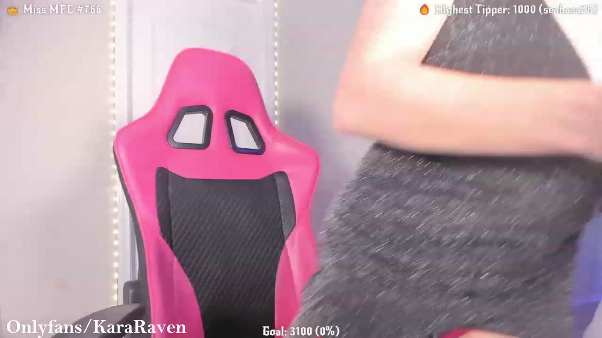 Gallery image thumbnail from KaraRaven's myfreecams stream on, 01/04/2024, 01:42 image 6 of 20