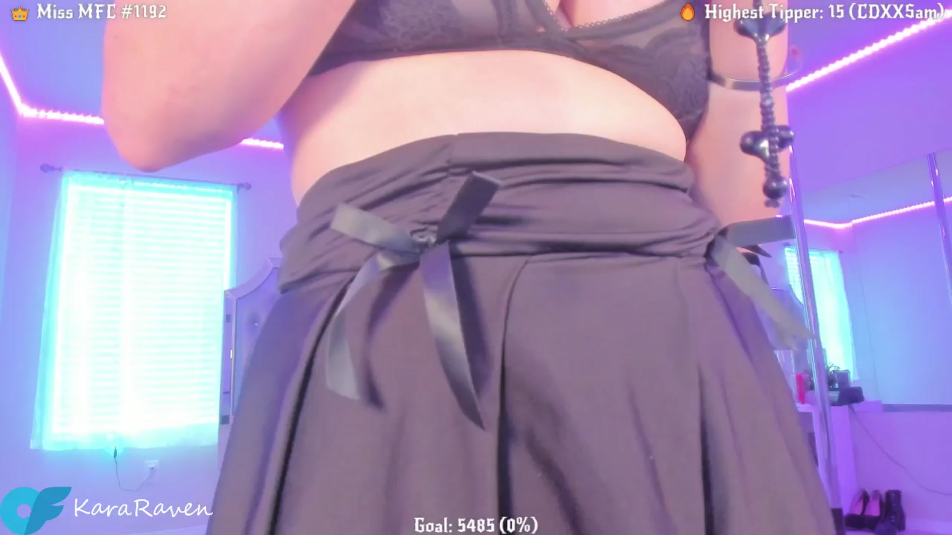 Gallery image thumbnail from KaraRaven's myfreecams stream on, 05/24/2024, 17:00 image 8 of 20