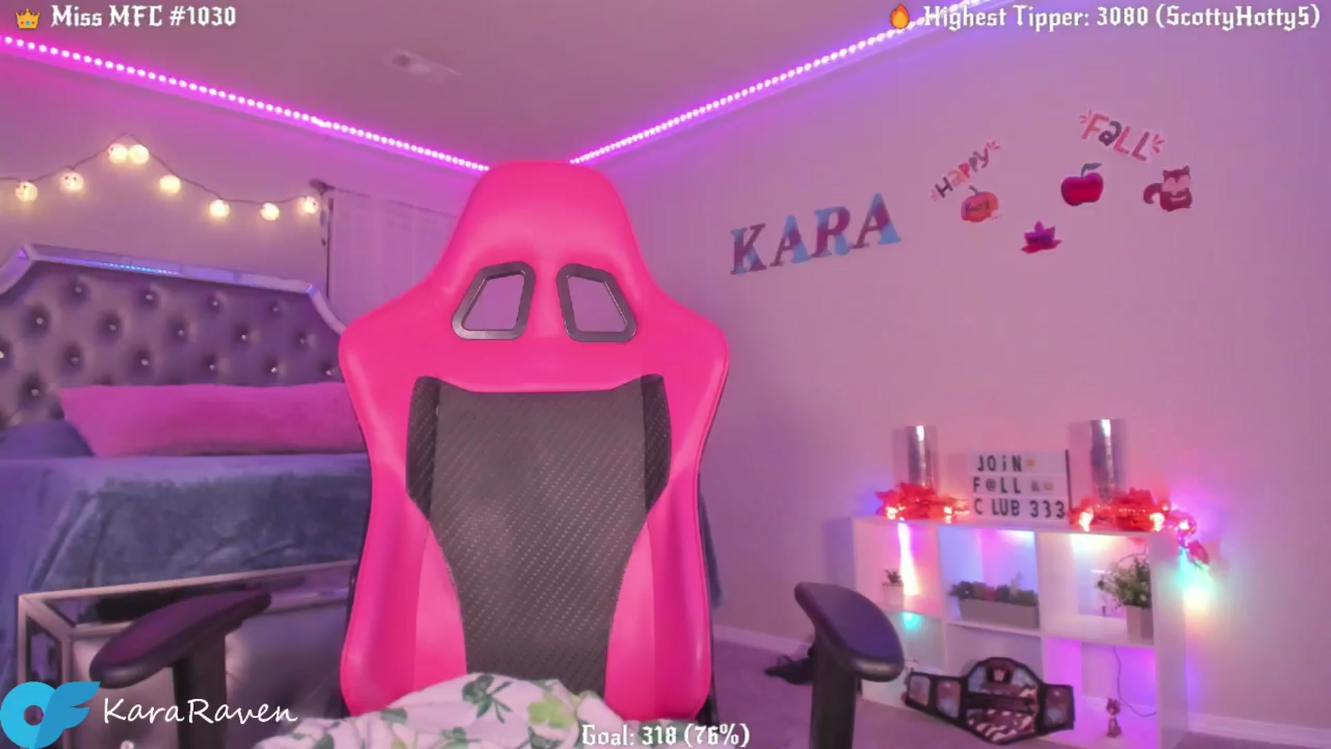 Gallery image thumbnail from KaraRaven's myfreecams stream on, 09/22/2024, 03:26 image 13 of 20