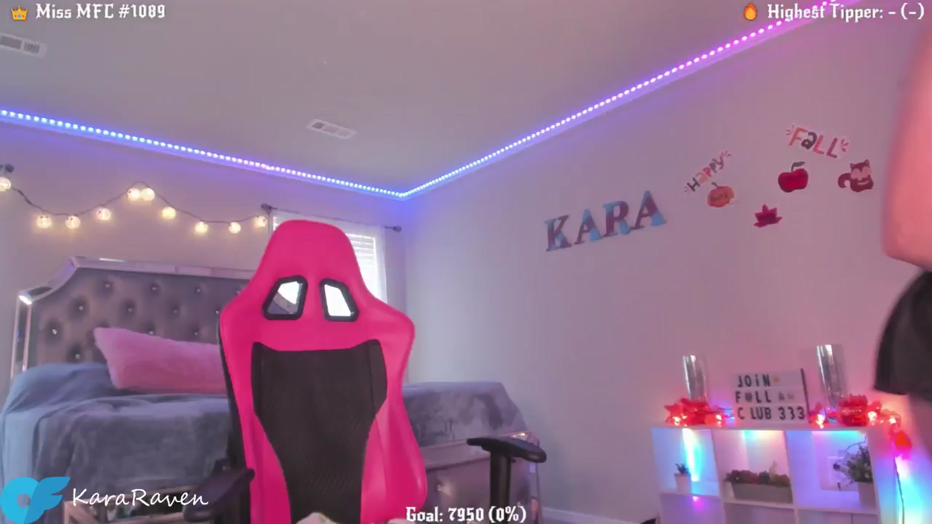Gallery image thumbnail from KaraRaven's myfreecams stream on, 09/23/2024, 19:11 image 2 of 20