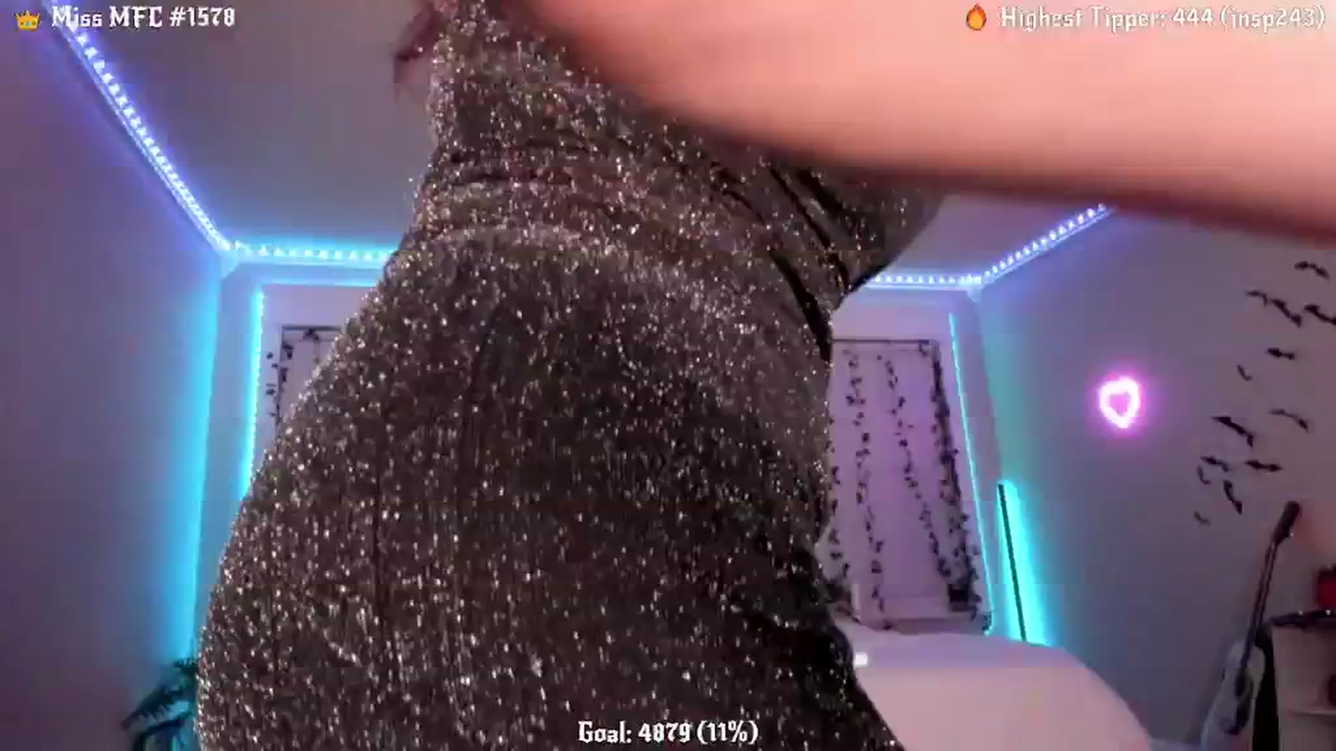 Gallery image thumbnail from KaraRaven's myfreecams stream on, 10/05/2025, 05:04 image 2 of 20