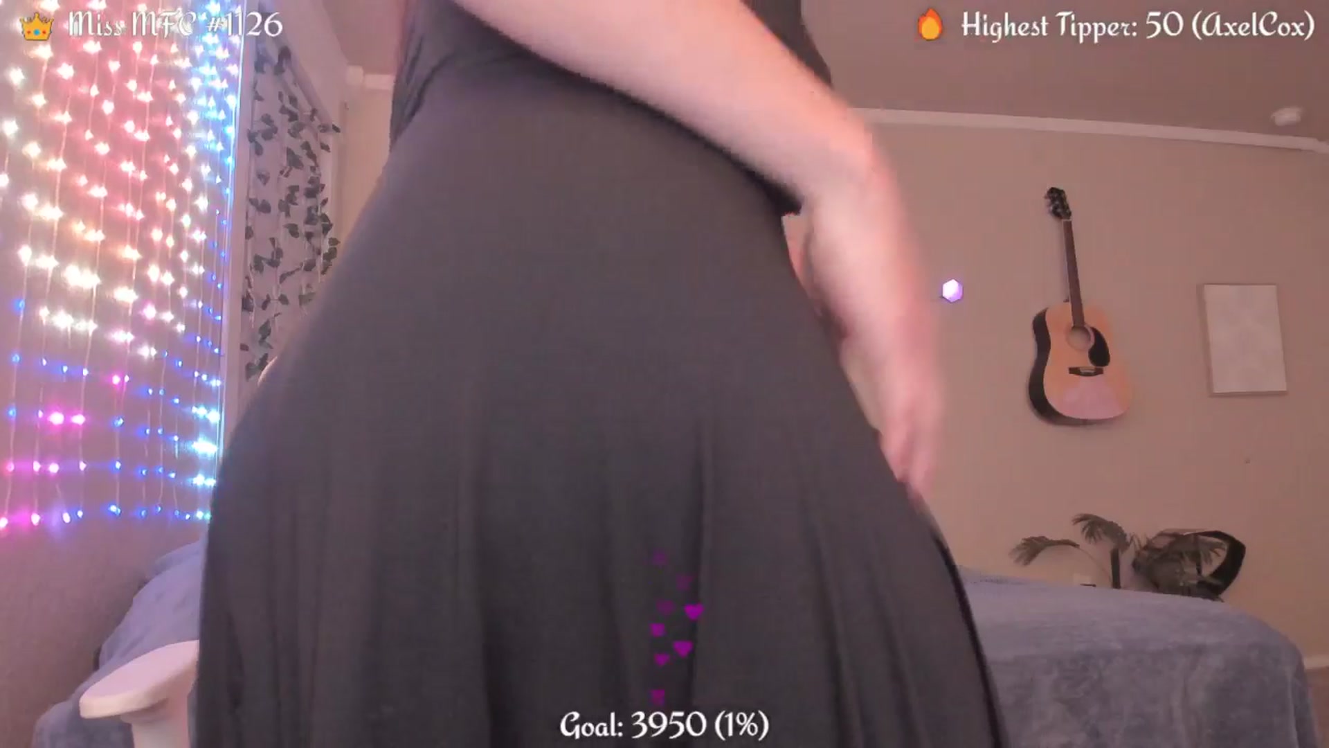 Gallery image thumbnail from KaraRaven's myfreecams stream on, 04/27/2026, 02:49 image 9 of 20
