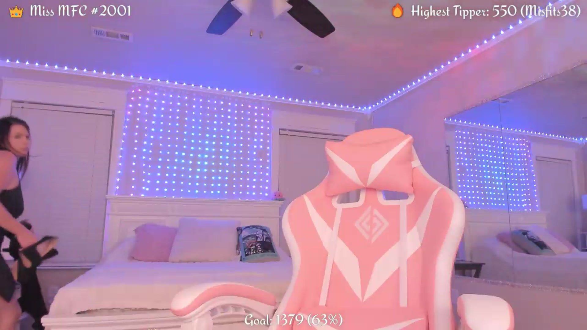 Gallery image thumbnail from KaraRaven's myfreecams stream on, 08/05/2026, 02:59 image 20 of 20