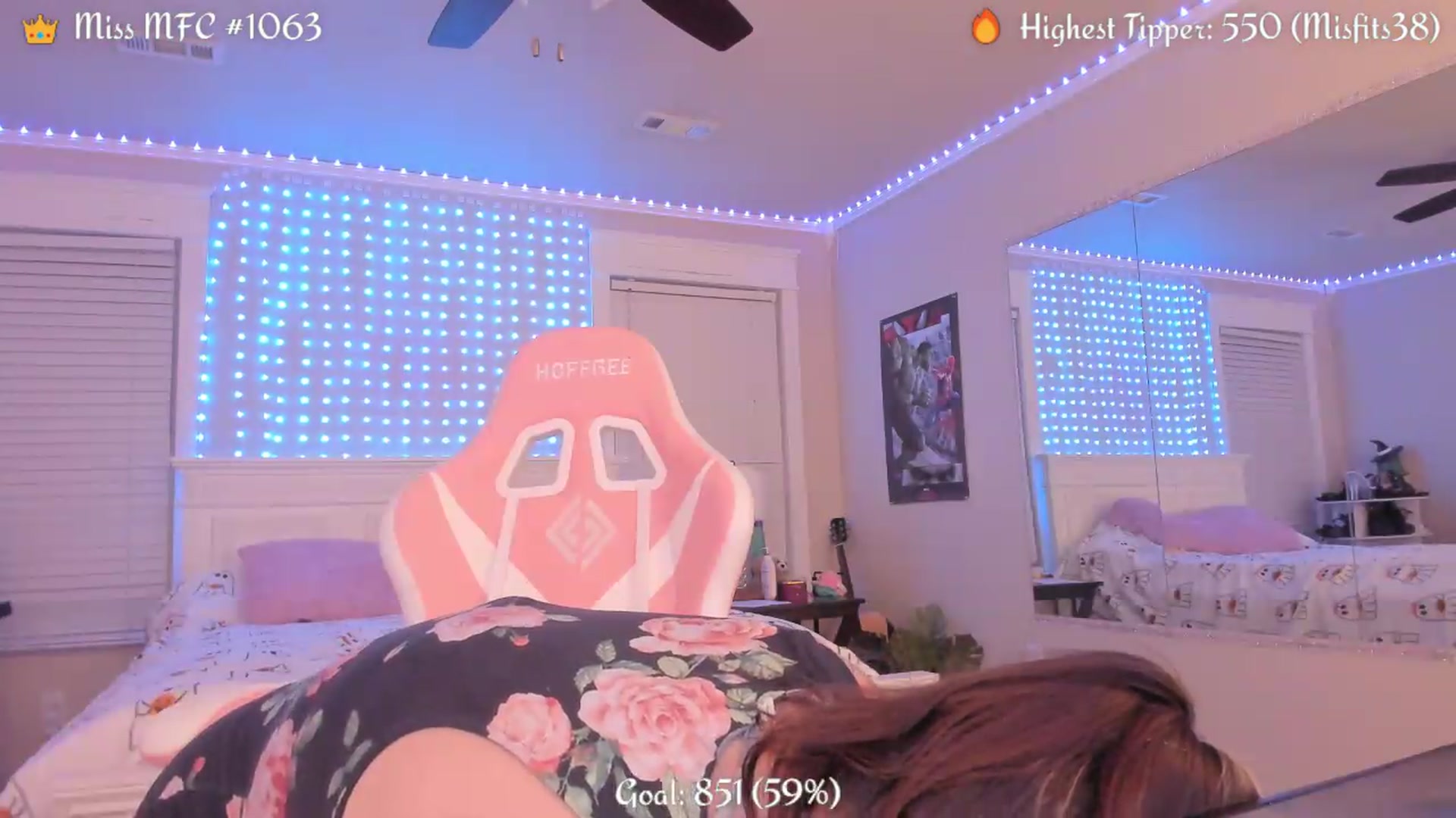 Gallery image thumbnail from KaraRaven's myfreecams stream on, 08/21/2026, 02:39 image 13 of 20