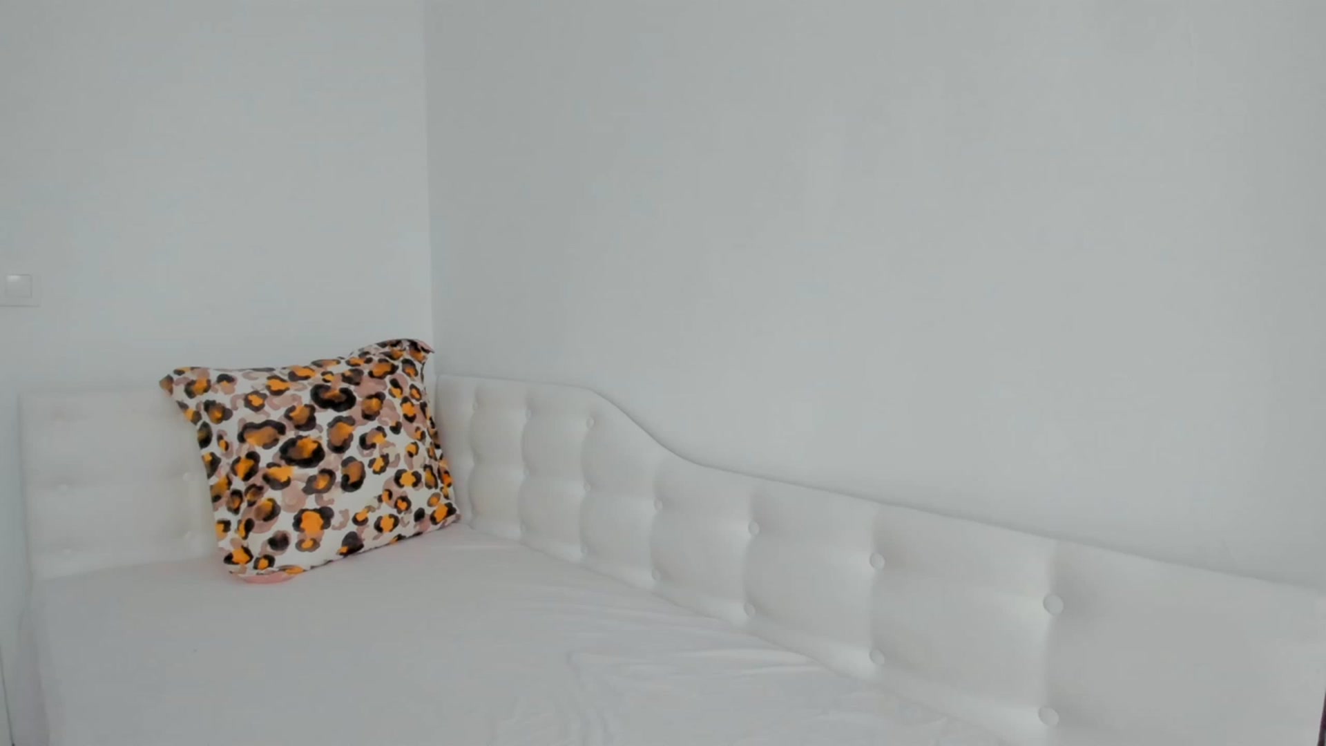 Gallery image thumbnail from Karah_Mel's myfreecams stream on, 11/26/2022, 08:04 image 4 of 20