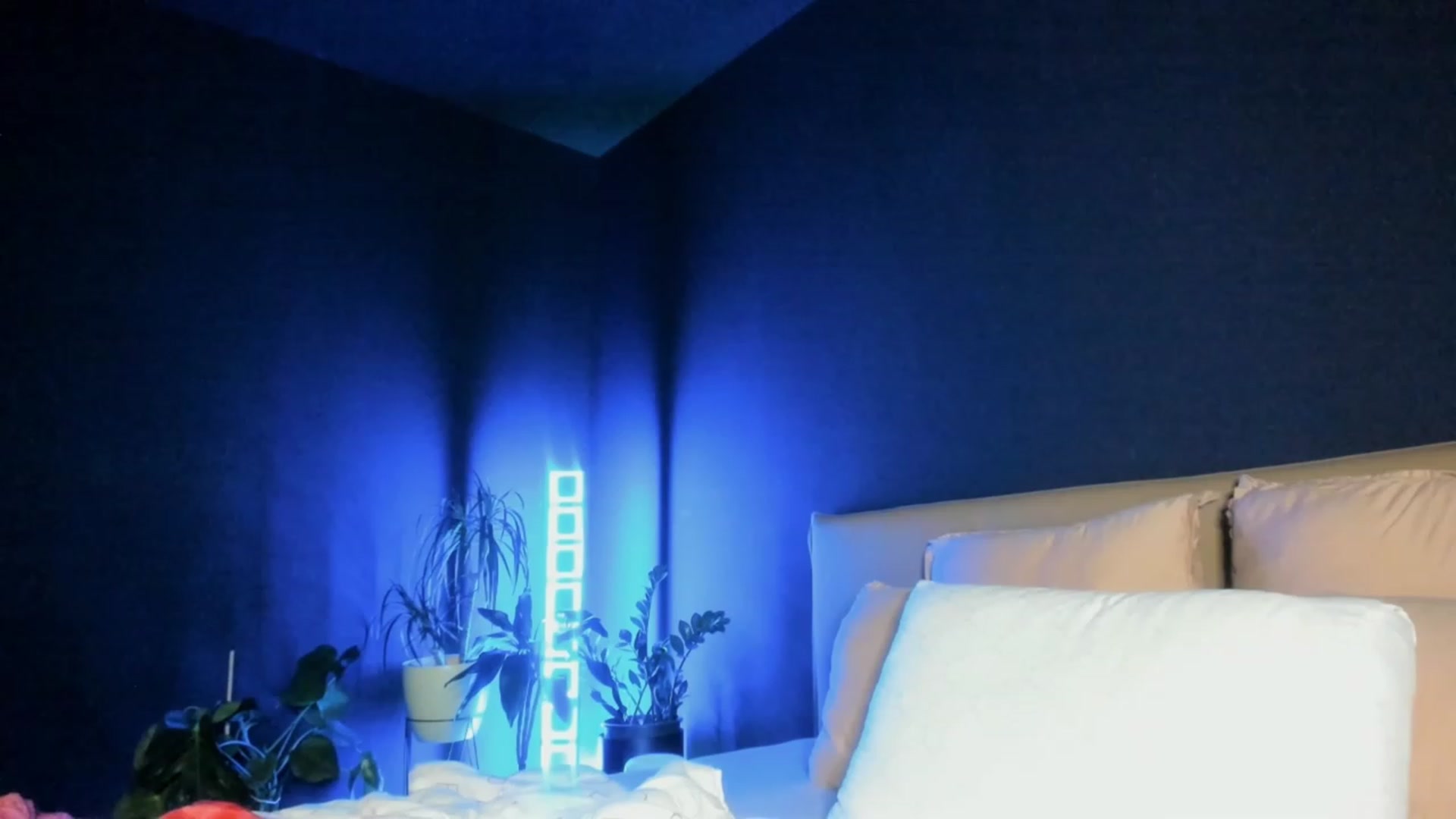 Gallery image thumbnail from Karah_Mel's myfreecams stream on, 11/29/2022, 15:45 image 20 of 20