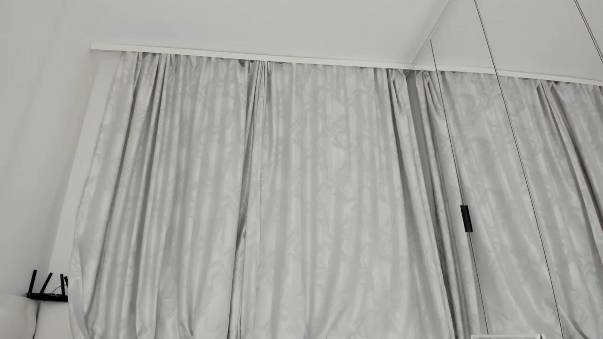 Gallery image thumbnail from Karah_Mel's myfreecams stream on, 12/17/2022, 24:31 image 20 of 20