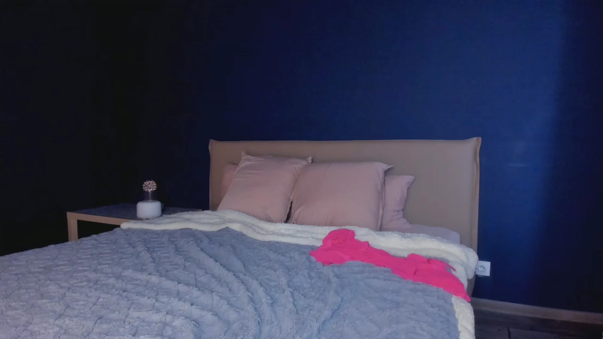 Gallery image thumbnail from Karah_Mel's myfreecams stream on, 01/22/2023, 14:01 image 11 of 20