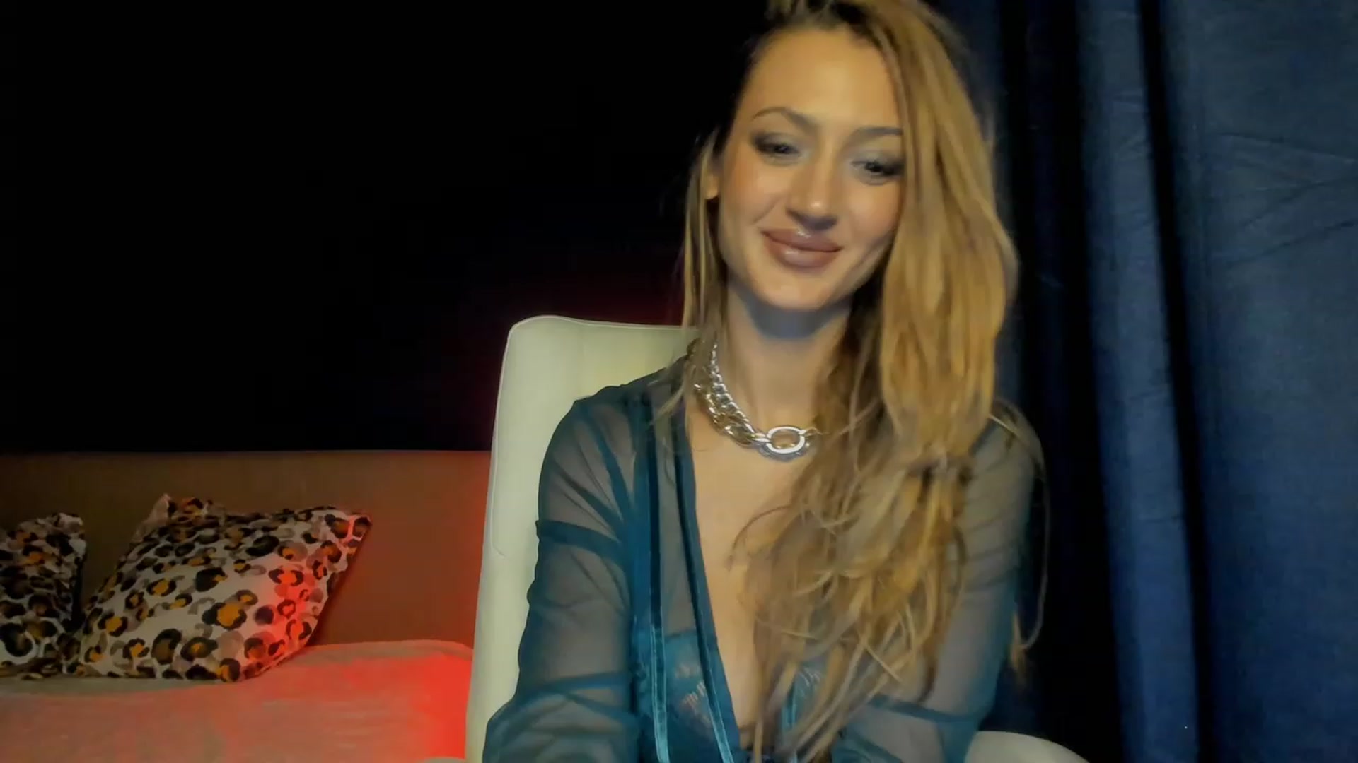 Gallery image thumbnail from Karah_Mel's myfreecams stream on, 02/02/2023, 02:36 image 2 of 20