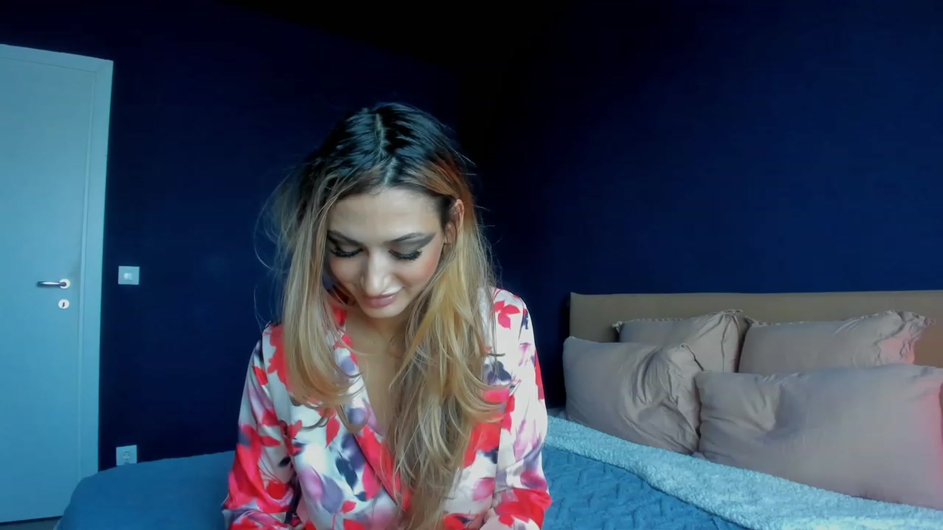 Gallery image thumbnail from Karah_Mel's myfreecams stream on, 02/09/2023, 07:53 image 19 of 20