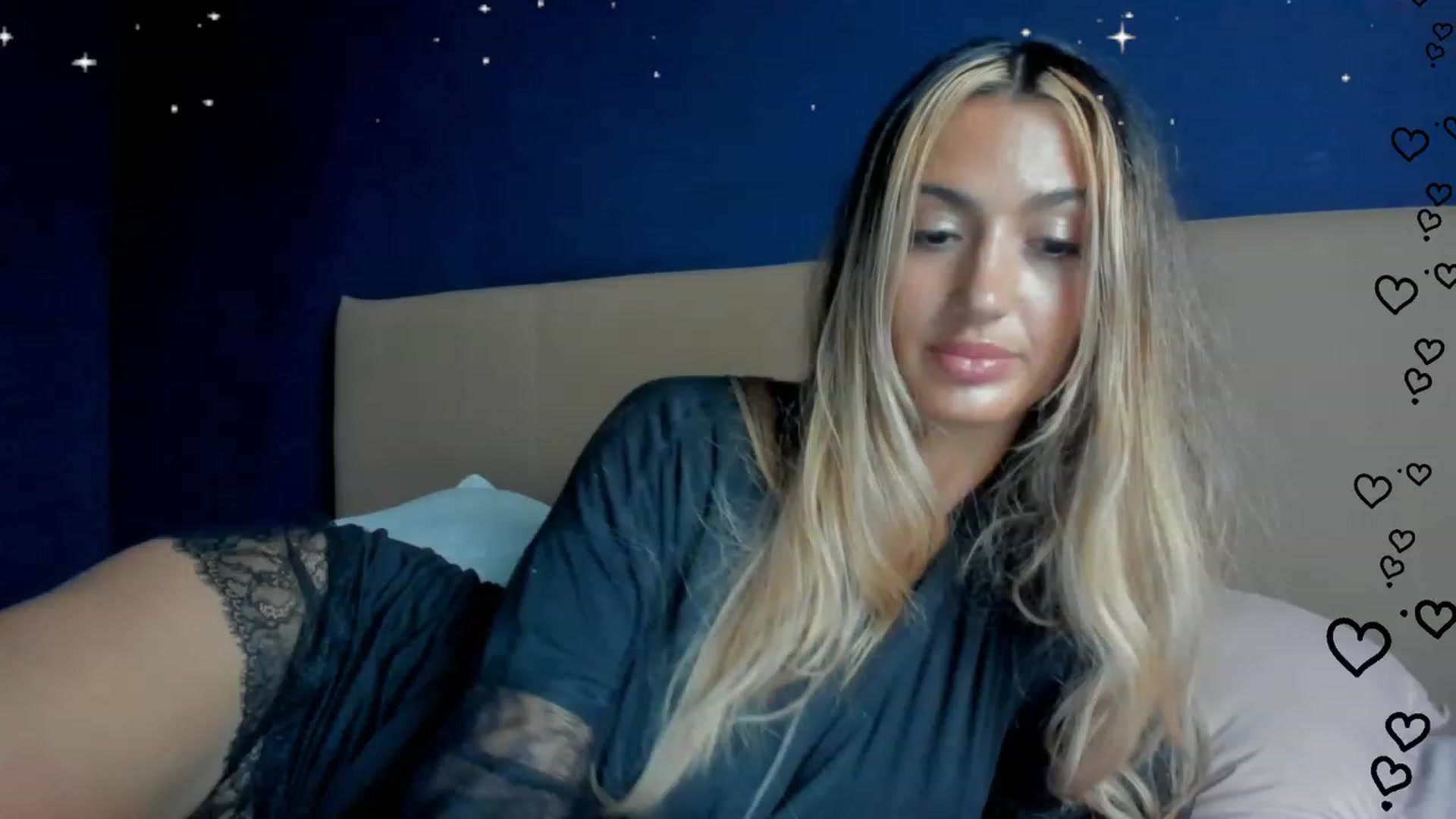 Gallery image thumbnail from Karah_Mel's myfreecams stream on, 07/07/2023, 16:32 image 16 of 20