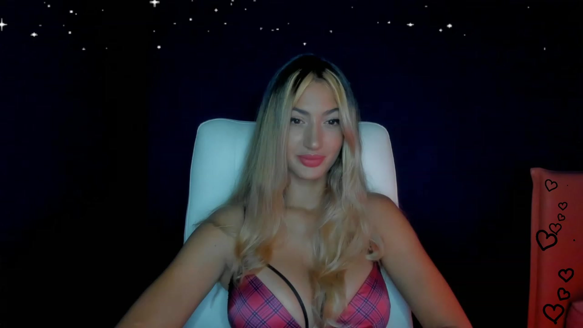 Gallery image thumbnail from Karah_Mel's myfreecams stream on, 07/20/2023, 14:36 image 18 of 20
