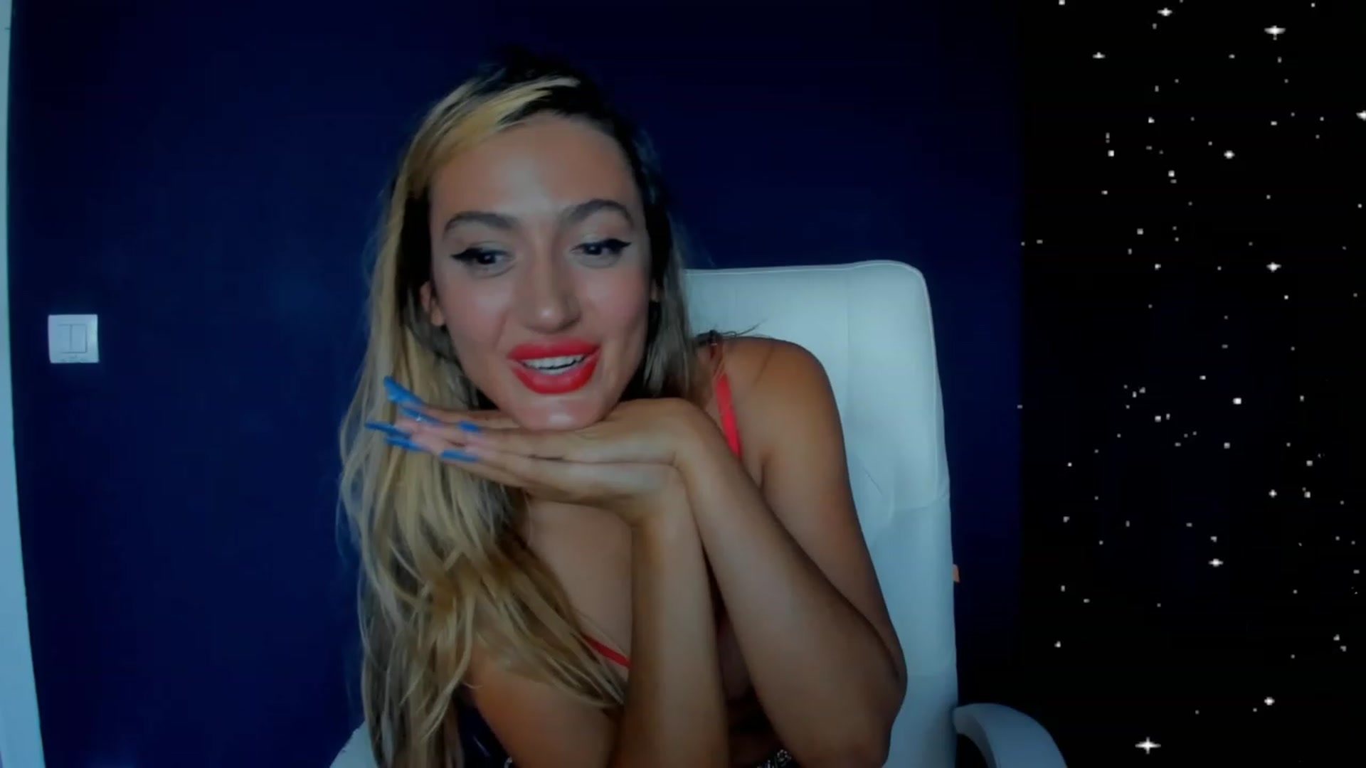 Gallery image thumbnail from Karah_Mel's myfreecams stream on, 07/23/2023, 13:35 image 4 of 20