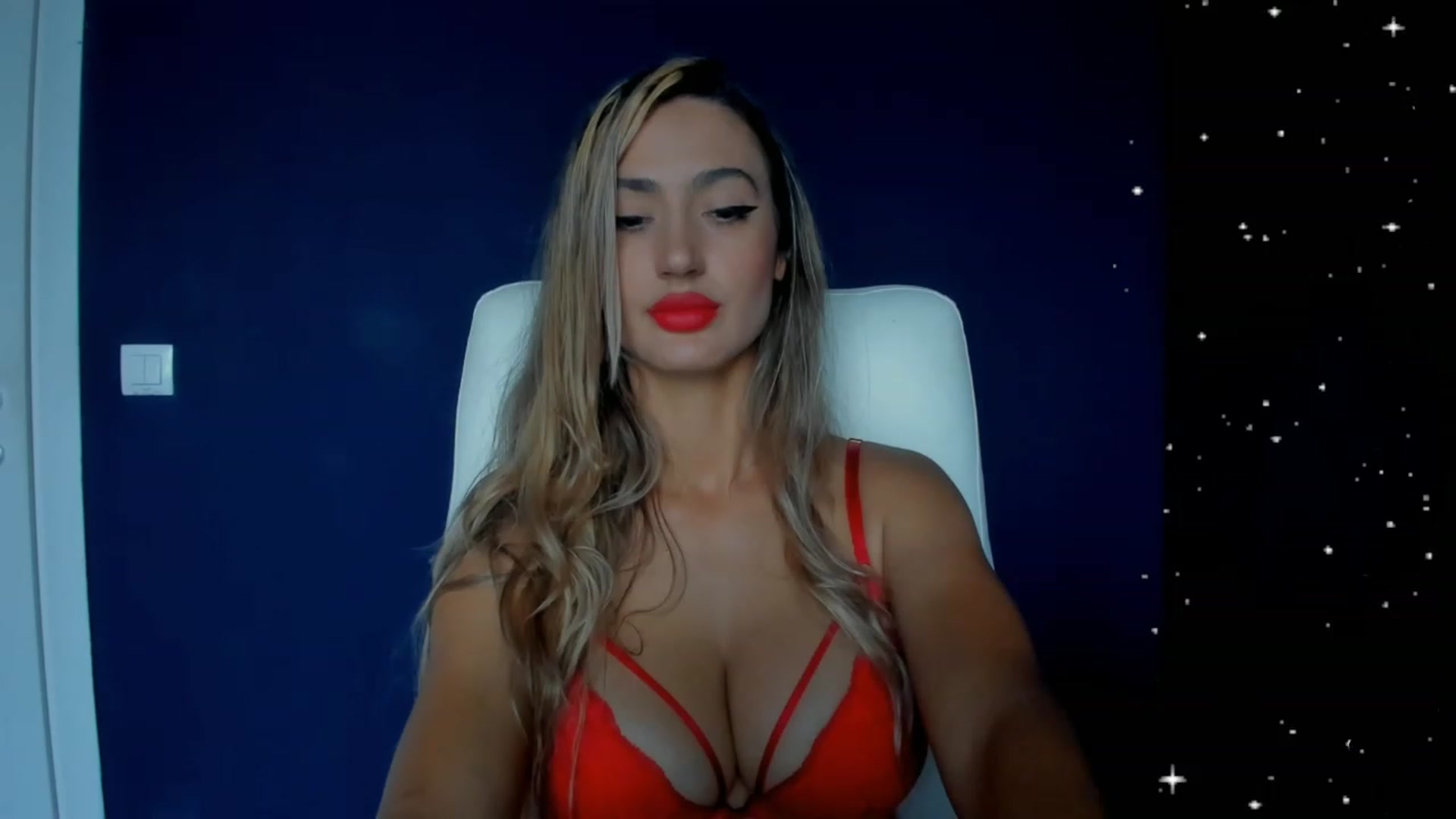 Gallery image thumbnail from Karah_Mel's myfreecams stream on, 07/29/2023, 12:45 image 13 of 20