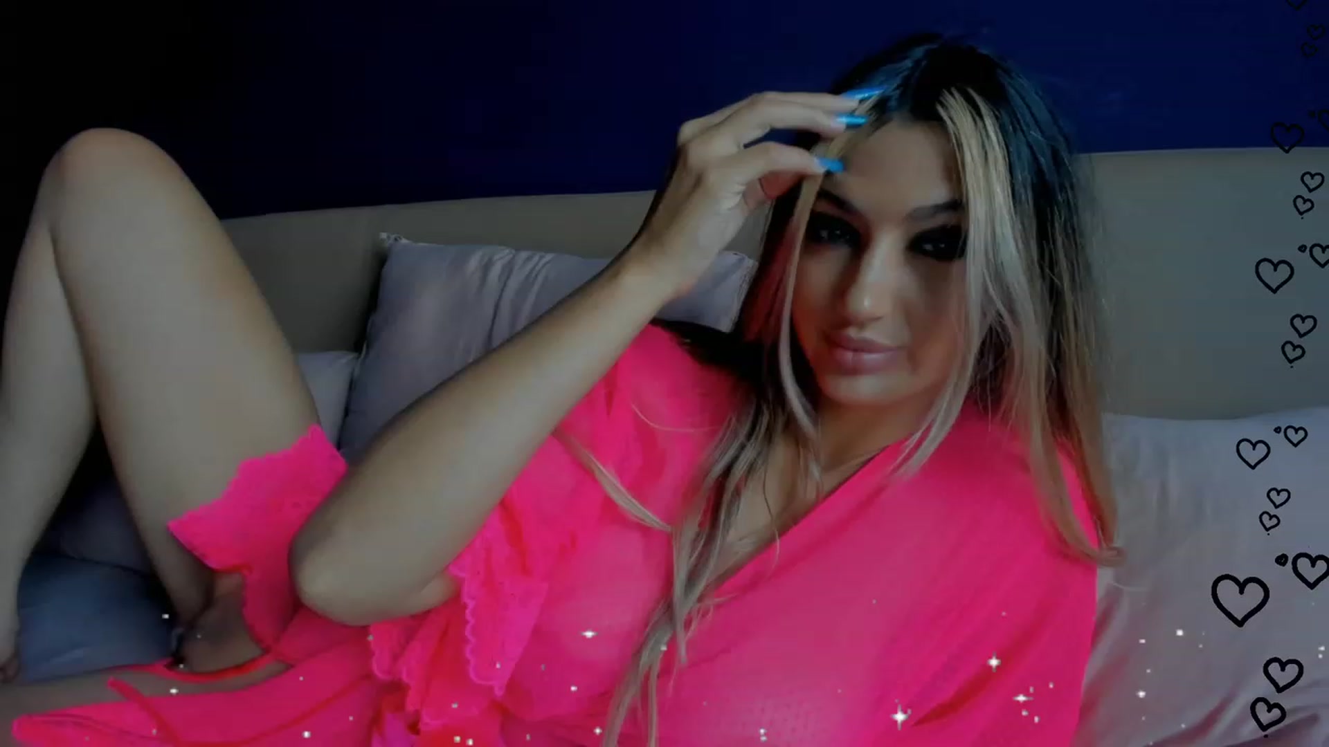 Gallery image thumbnail from Karah_Mel's myfreecams stream on, 08/04/2023, 12:03 image 10 of 20