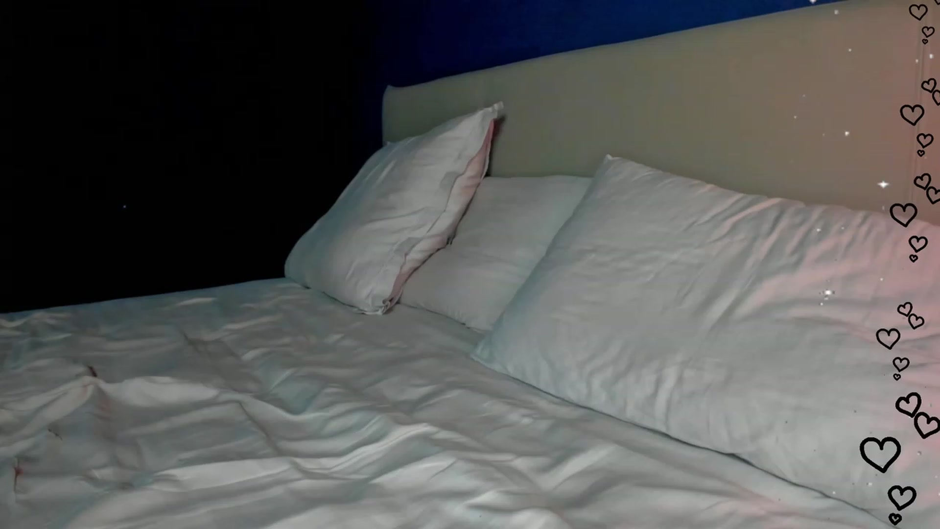 Gallery image thumbnail from Karah_Mel's myfreecams stream on, 08/23/2023, 02:00 image 6 of 20