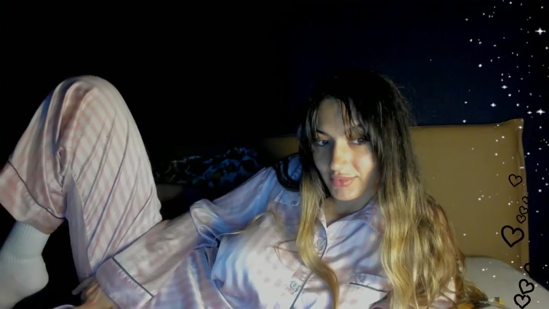 Gallery image thumbnail from Karah_Mel's myfreecams stream on, 05/14/2024, 02:53 image 19 of 20