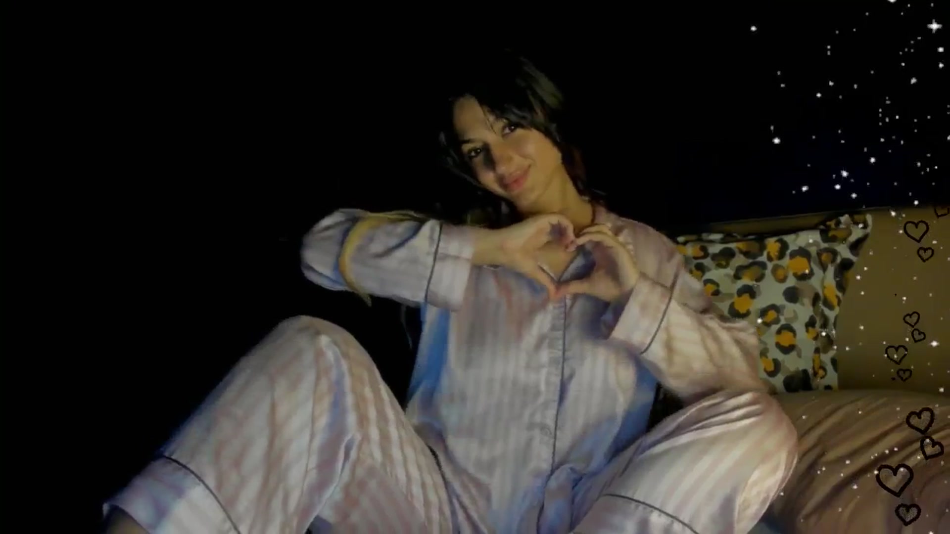 Gallery image thumbnail from Karah_Mel's myfreecams stream on, 05/14/2024, 02:53 image 7 of 20
