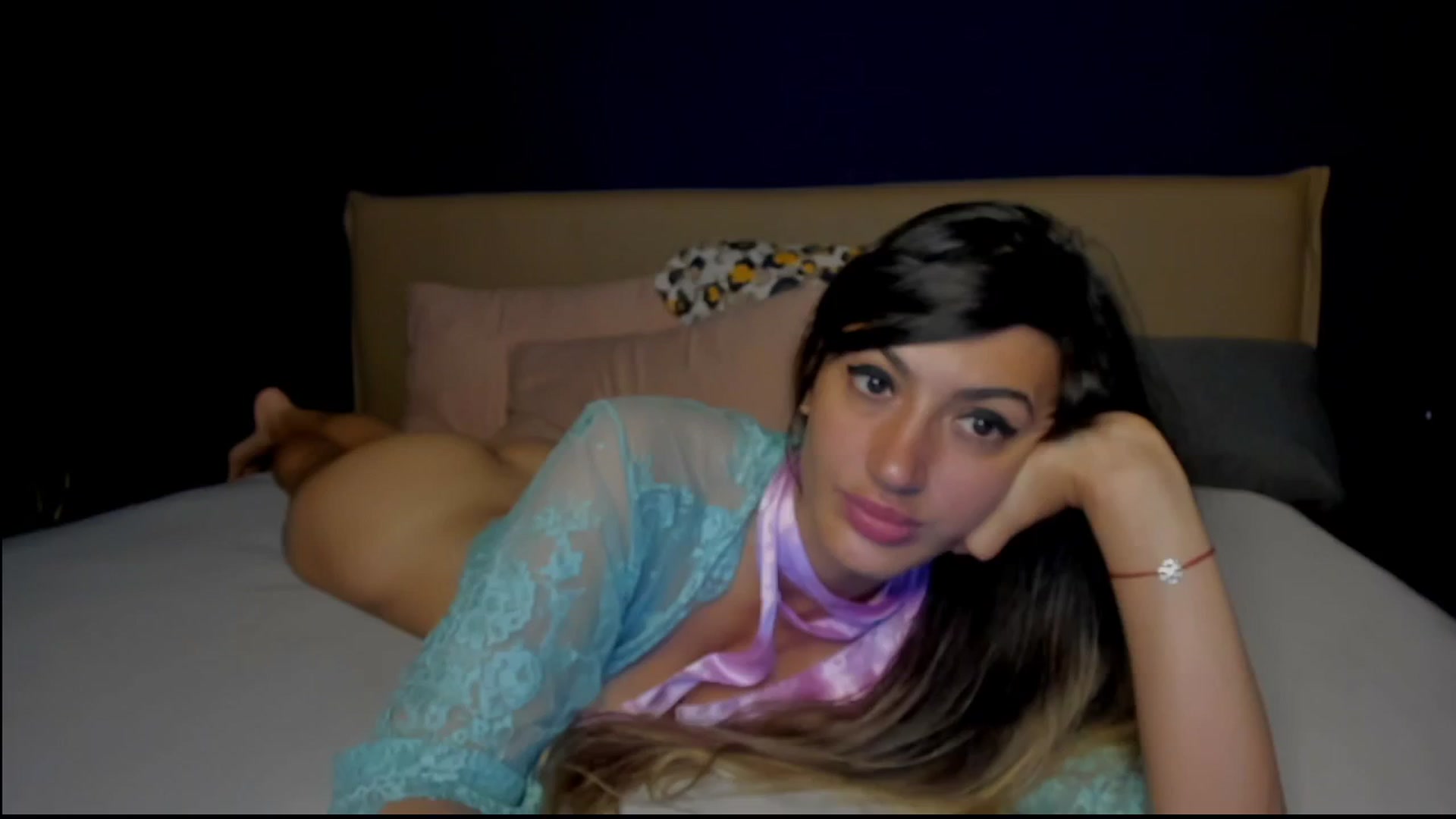 Gallery image thumbnail from Karah_Mel's myfreecams stream on, 06/30/2024, 24:01 image 20 of 20