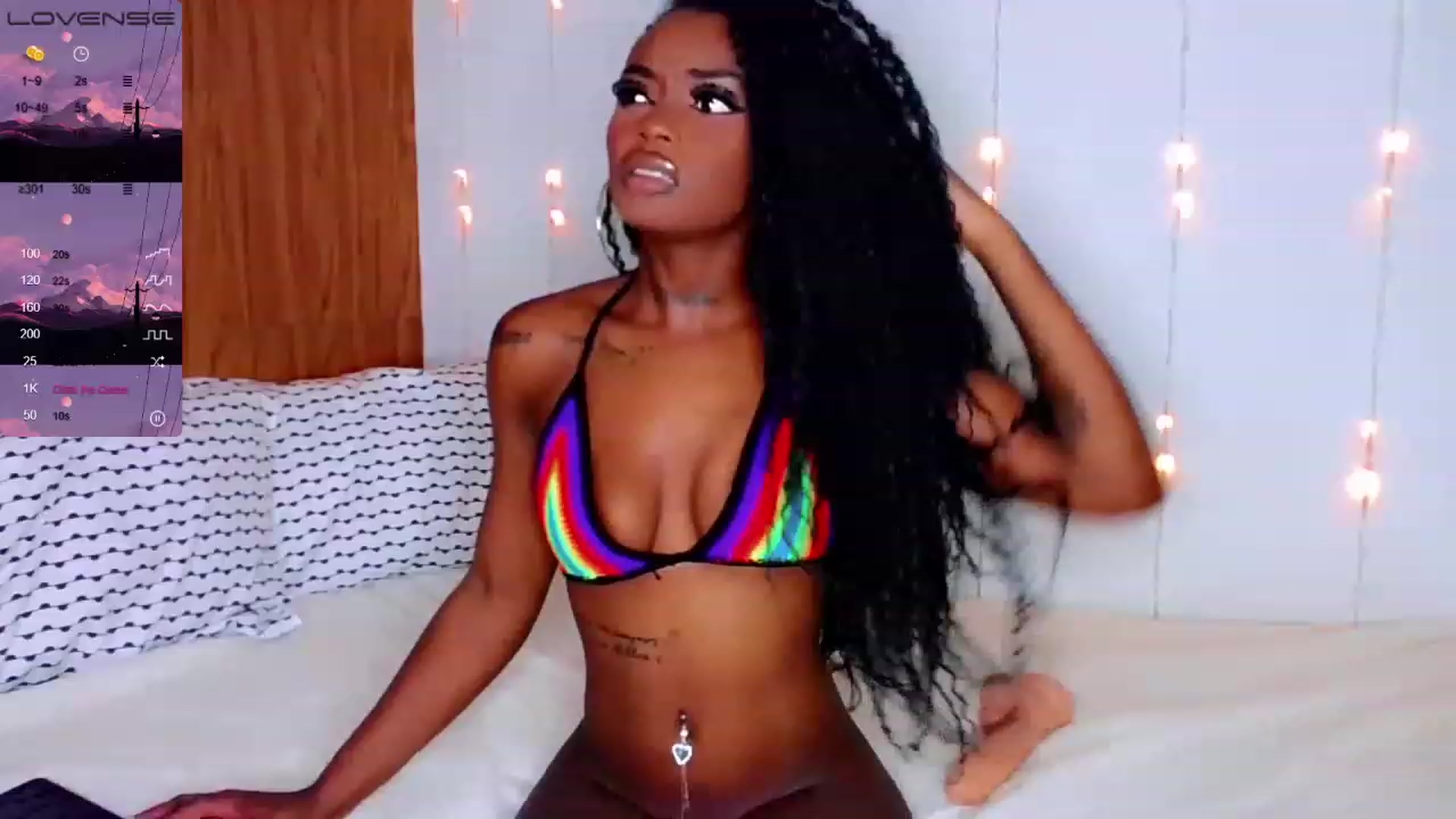 Gallery image thumbnail from Karahvelvet's myfreecams stream on, 11/30/2022, 21:06 image 2 of 20