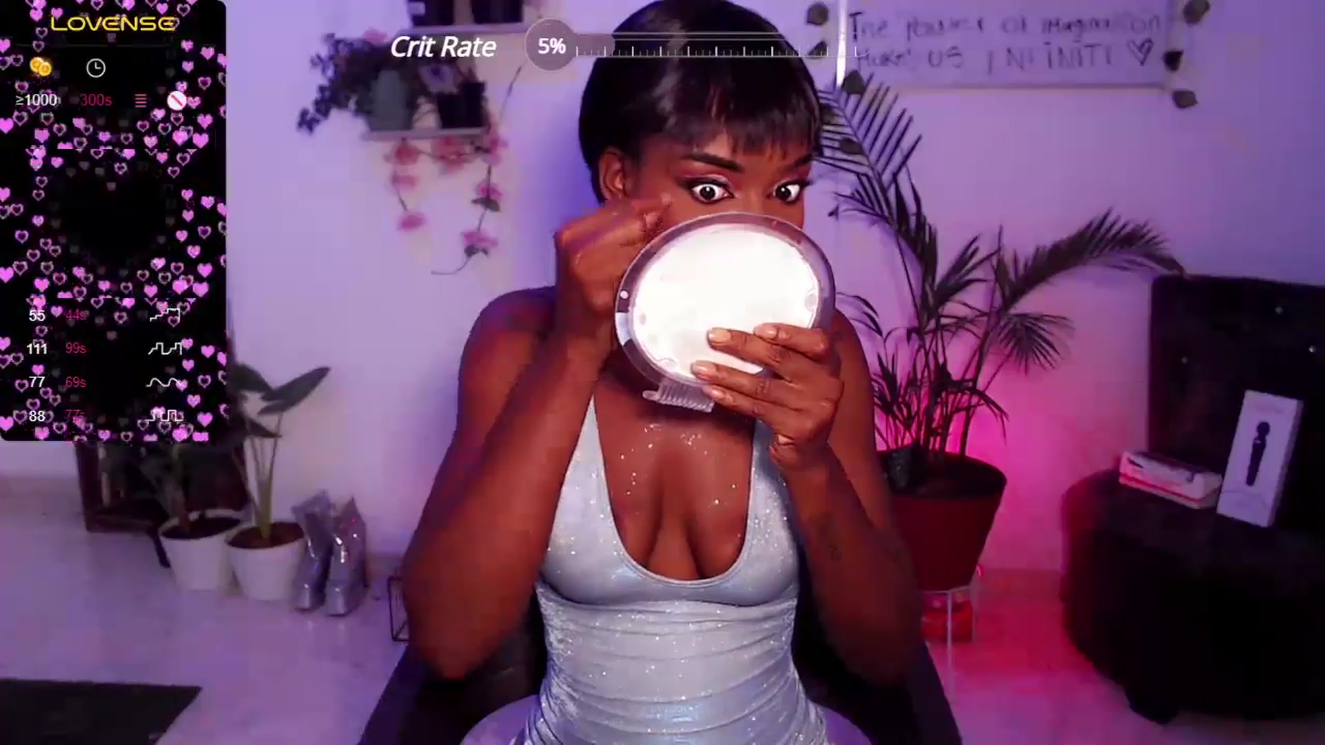 Gallery image thumbnail from Karahvelvet's myfreecams stream on, 04/25/2024, 12:18 image 8 of 20