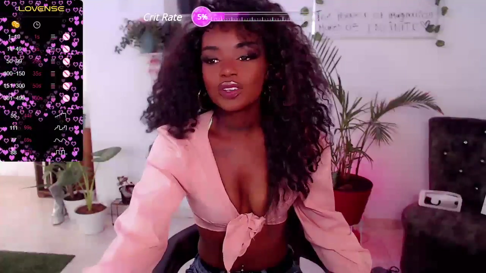 Gallery image thumbnail from Karahvelvet's myfreecams stream on, 04/27/2024, 14:53 image 2 of 20