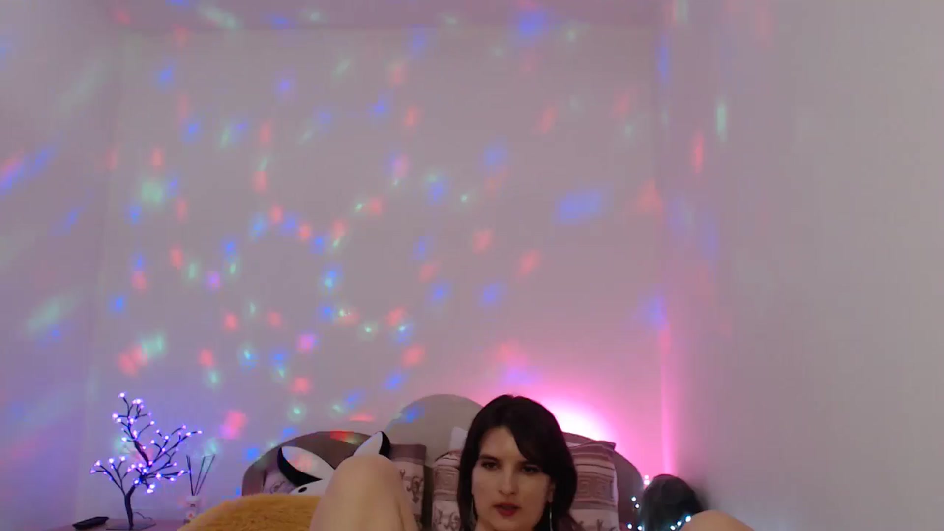 Gallery image thumbnail from Karina0's myfreecams stream on, 03/16/2025, 15:12 image 16 of 20