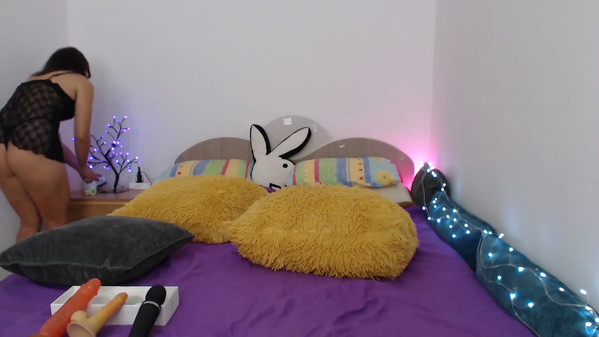 Gallery image thumbnail from Karina0's myfreecams stream on, 07/17/2025, 12:33 image 8 of 20