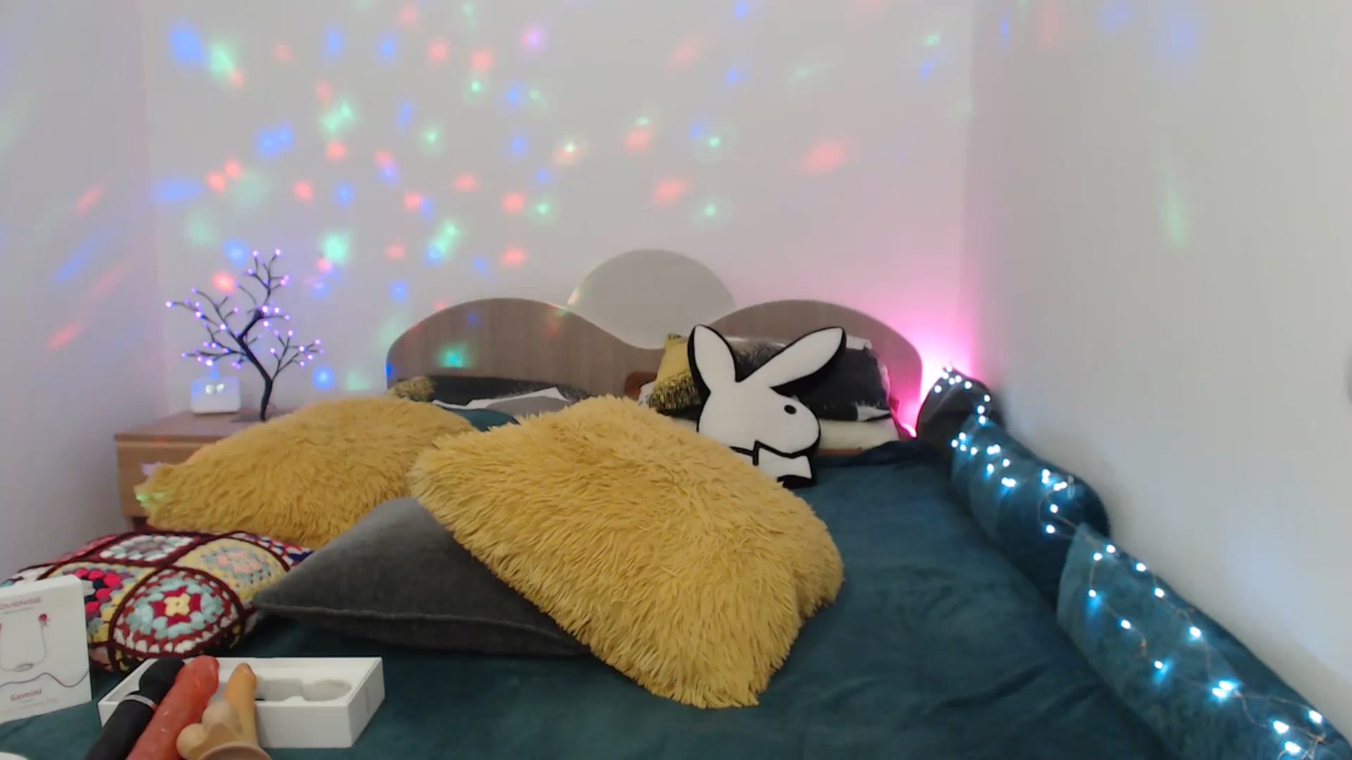 Gallery image thumbnail from Karina0's myfreecams stream on, 11/09/2025, 10:19 image 20 of 20