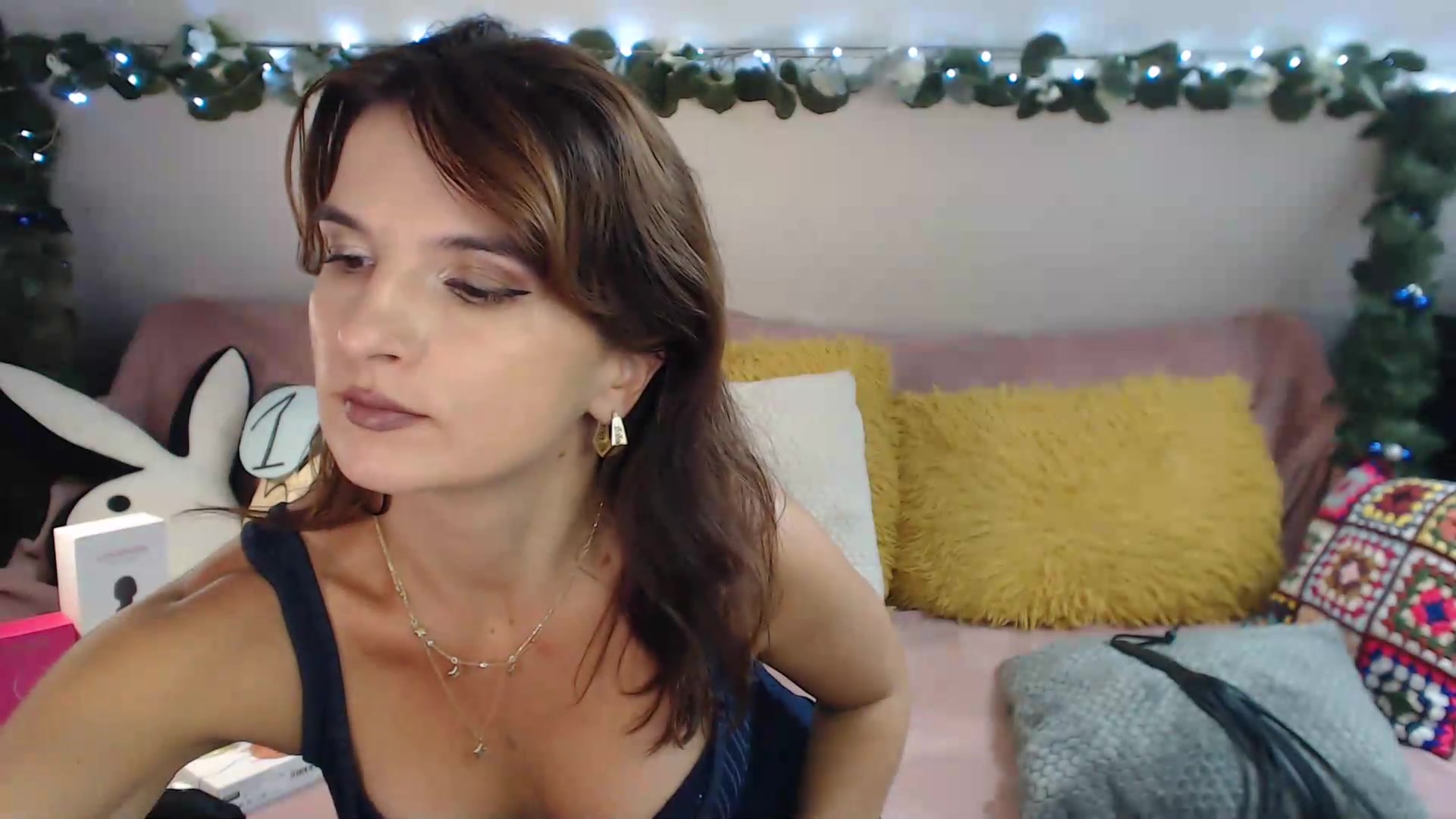 Gallery image thumbnail from Karina0's myfreecams stream on, 09/08/2026, 13:45 image 6 of 20
