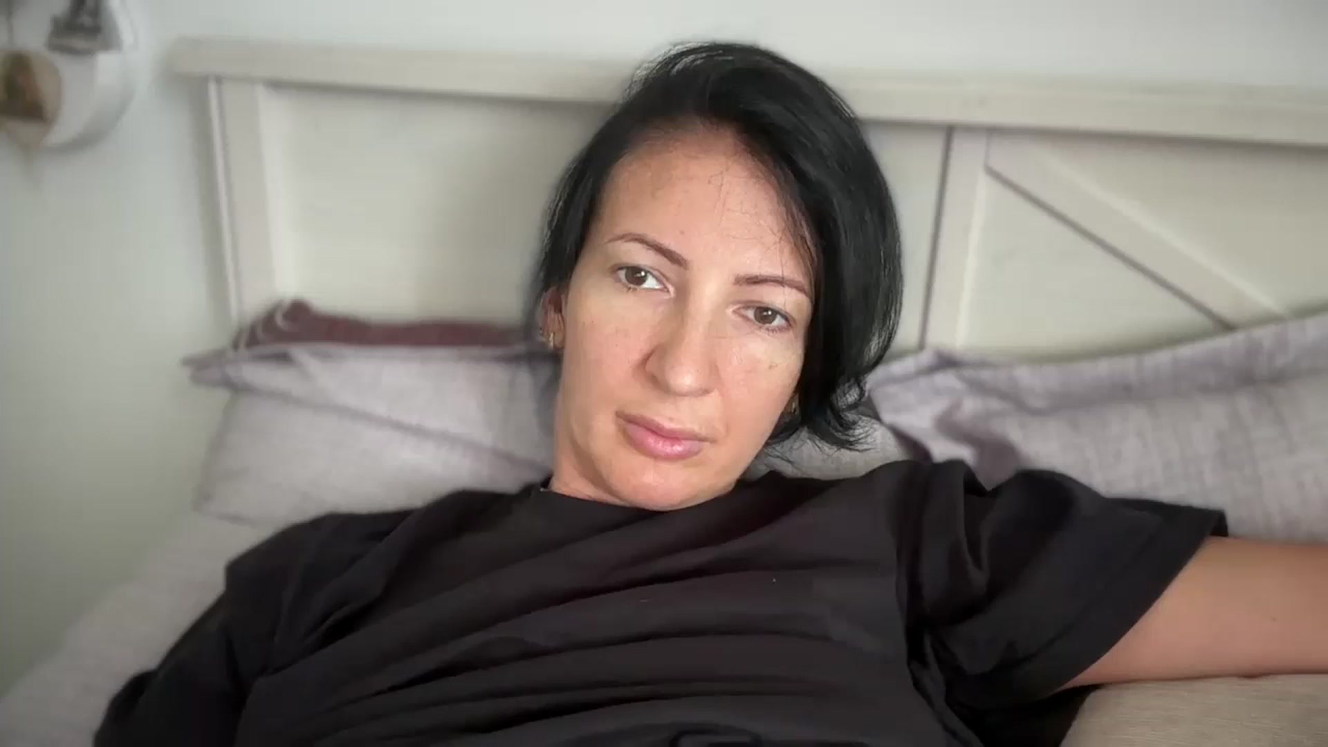 Gallery image thumbnail from KarinaBlair's myfreecams stream on, 07/22/2024, 12:50 image 9 of 20