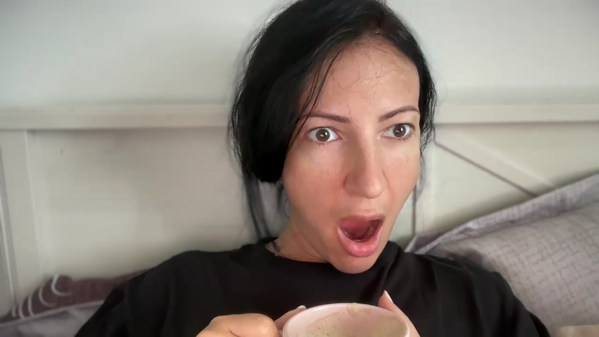 Gallery image thumbnail from KarinaBlair's myfreecams stream on, 07/22/2024, 12:50 image 17 of 20