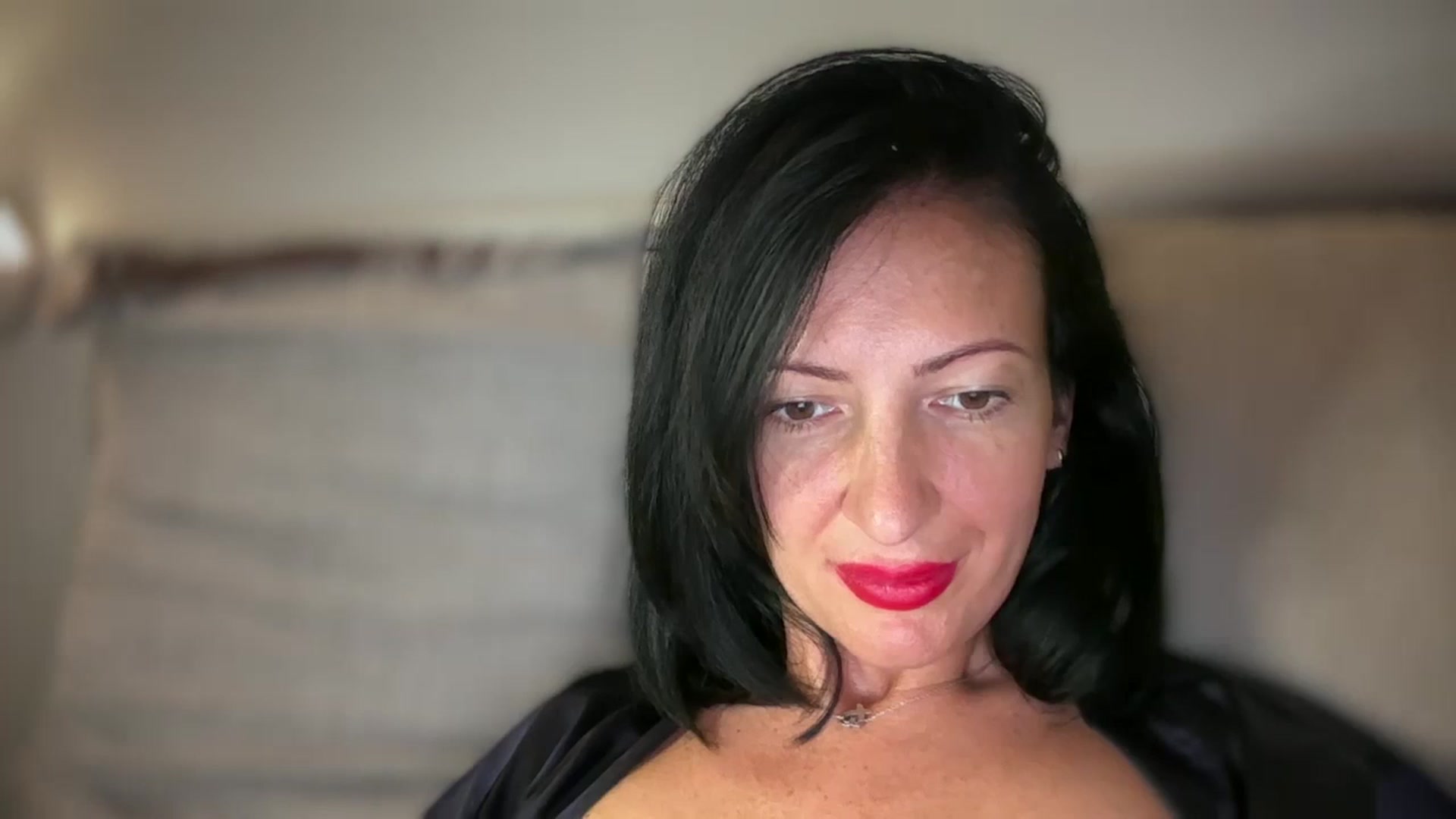 Gallery image thumbnail from KarinaBlair's myfreecams stream on, 07/22/2024, 18:30 image 14 of 20