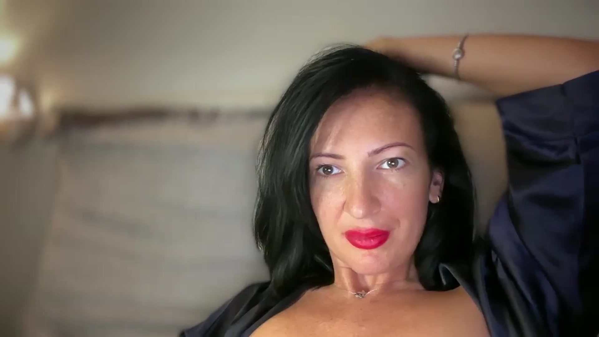 Gallery image thumbnail from KarinaBlair's myfreecams stream on, 07/22/2024, 18:30 image 17 of 20