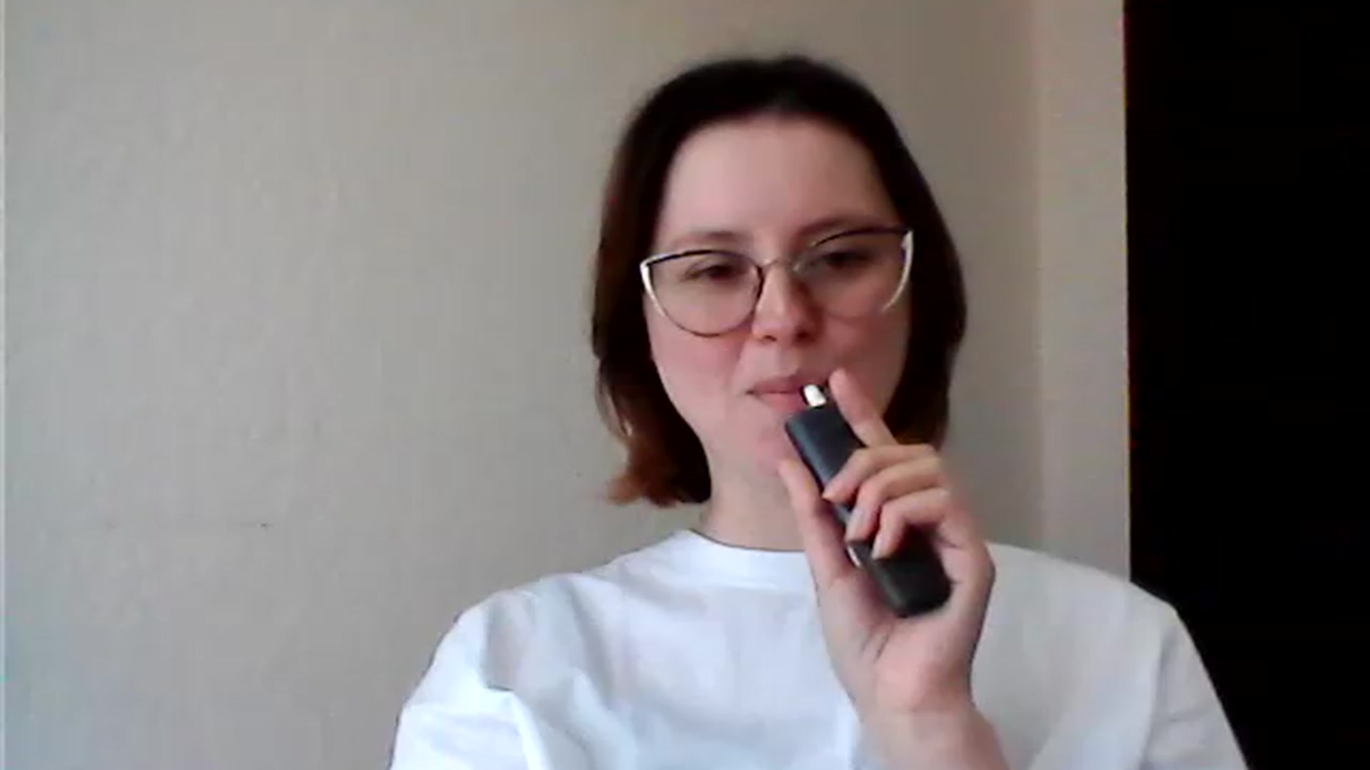 Gallery image thumbnail from KarinaQueen's myfreecams stream on, 05/31/2026, 15:14 image 17 of 20