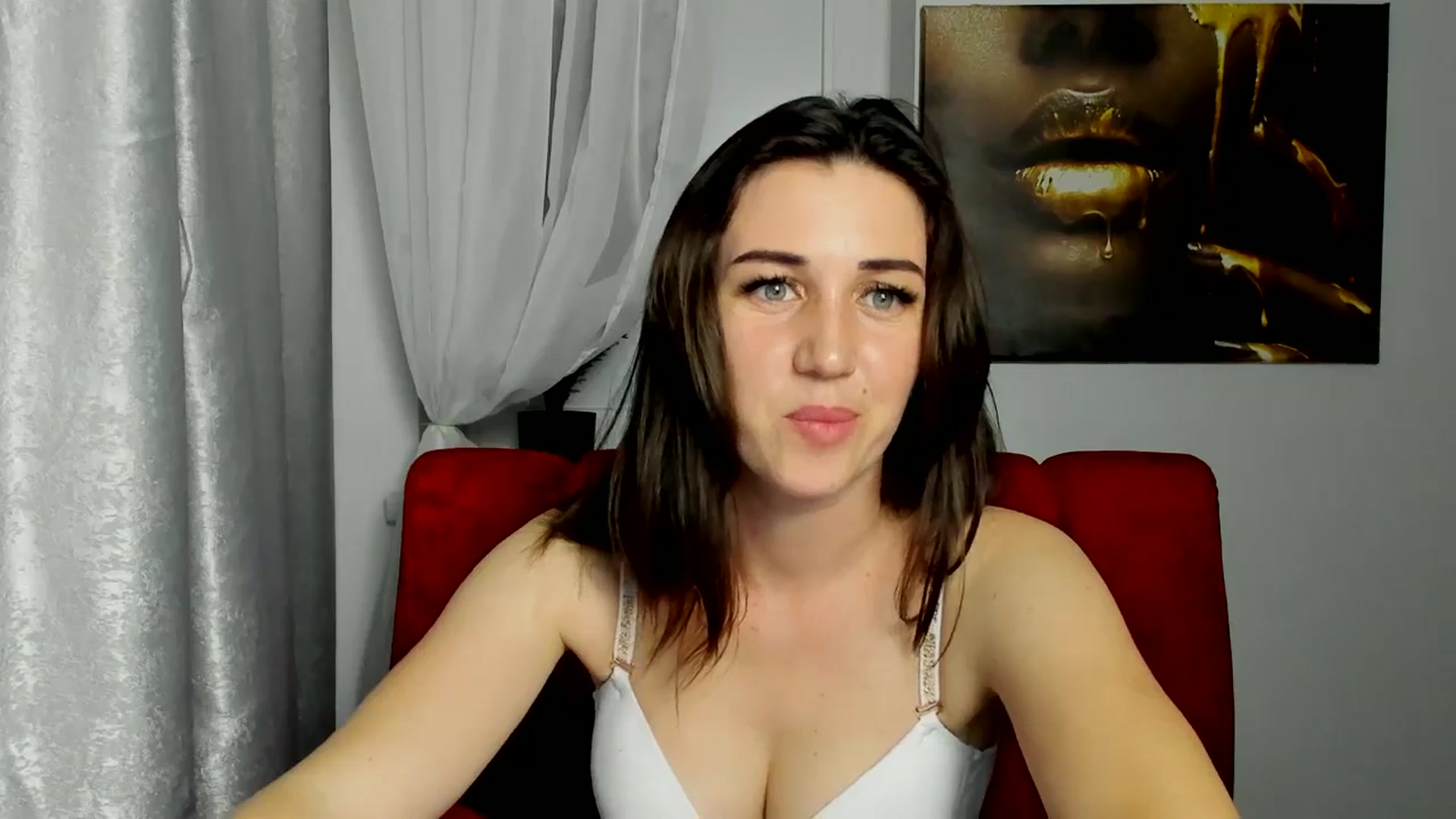 Gallery image thumbnail from KarinaSkyy's myfreecams stream on, 03/16/2025, 13:04 image 13 of 20