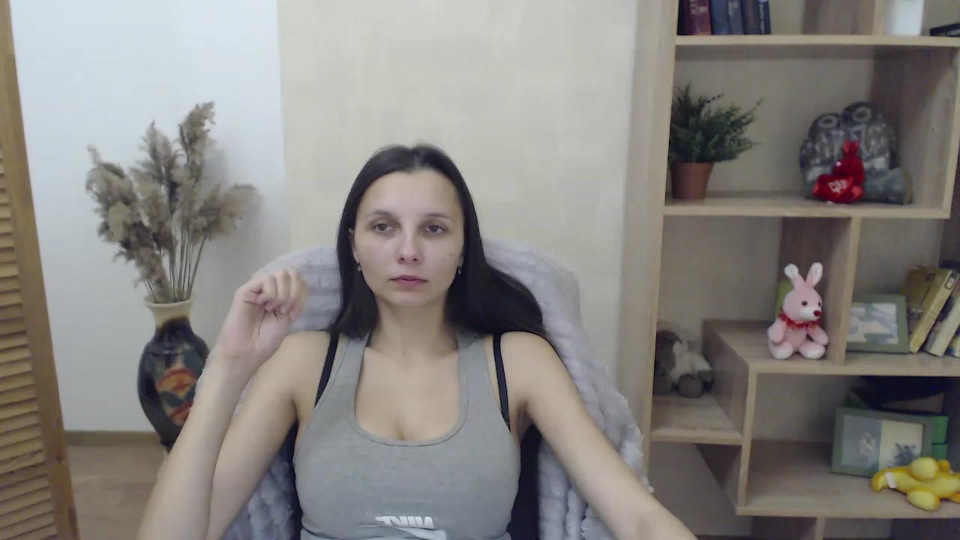 Gallery image thumbnail from Karina_Mils's myfreecams stream on, 12/01/2022, 09:20 image 2 of 20