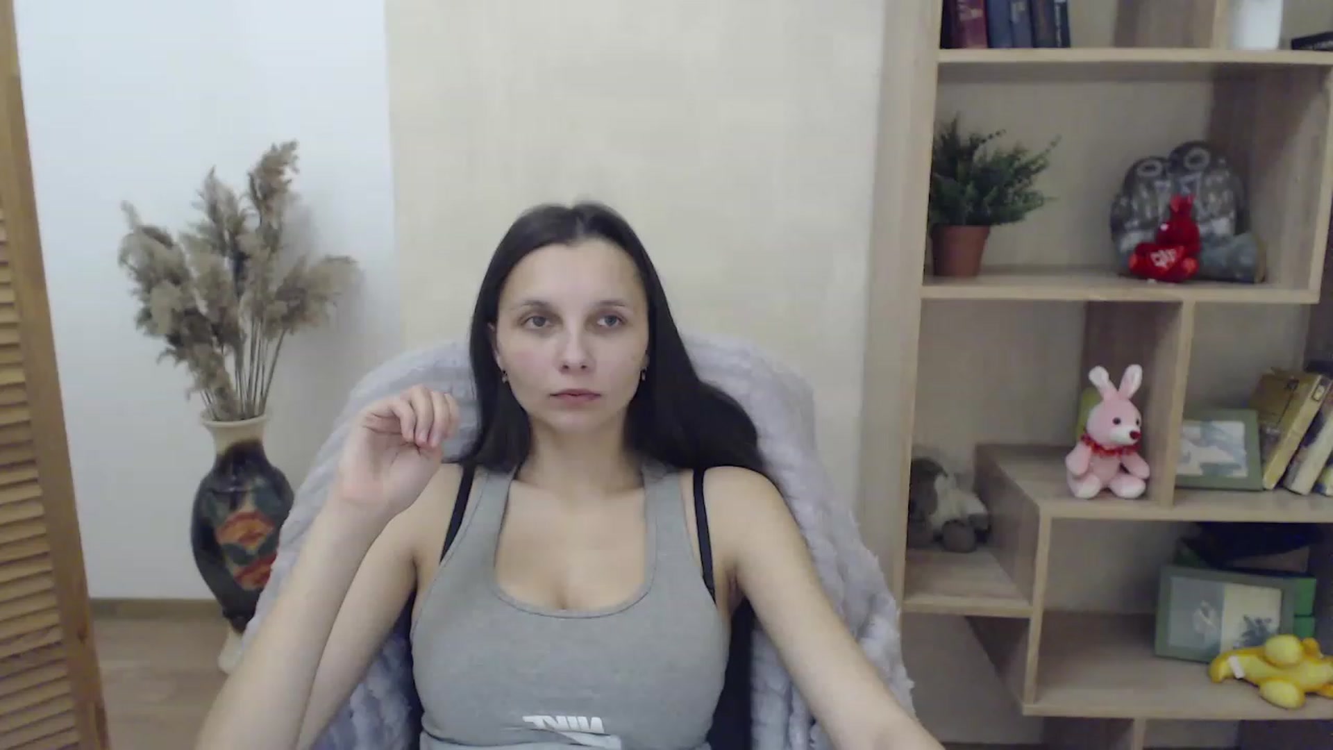 Gallery image thumbnail from Karina_Mils's myfreecams stream on, 12/01/2022, 09:20 image 3 of 20