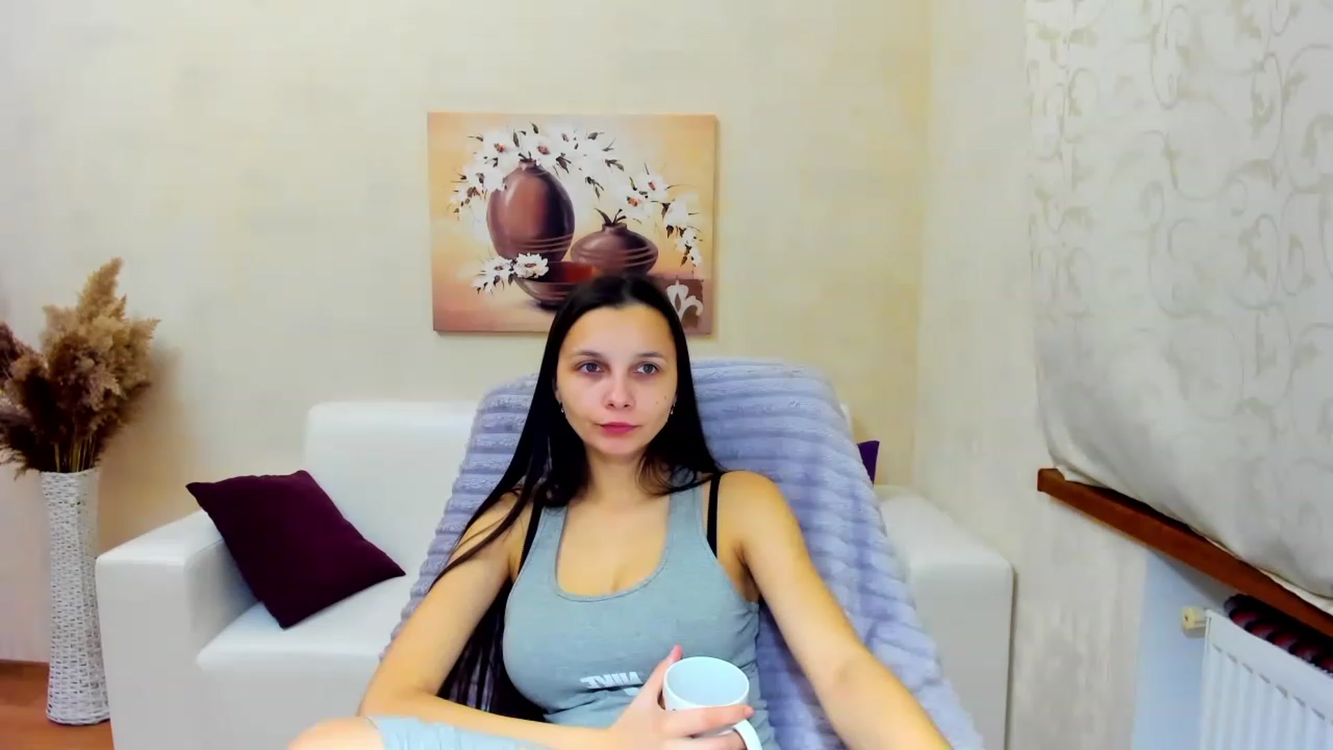 Gallery image thumbnail from Karina_Mils's myfreecams stream on, 12/03/2022, 07:17 image 2 of 20