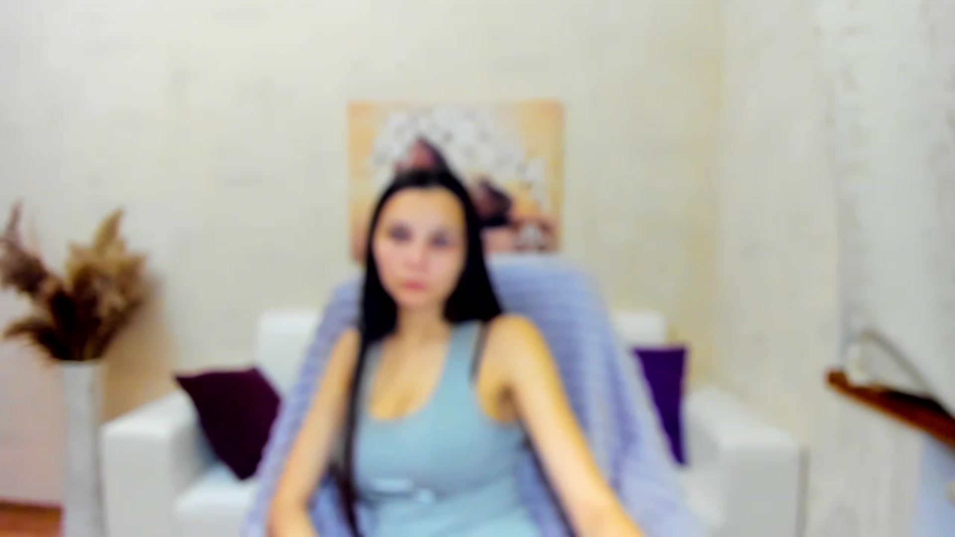 Gallery image thumbnail from Karina_Mils's myfreecams stream on, 12/03/2022, 08:18 image 15 of 20