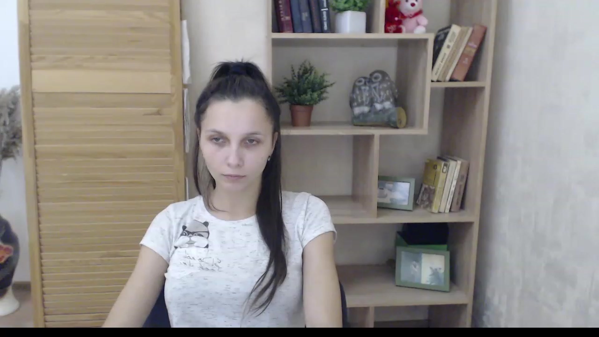 Gallery image thumbnail from Karina_Mils's myfreecams stream on, 12/12/2022, 09:19 image 19 of 20