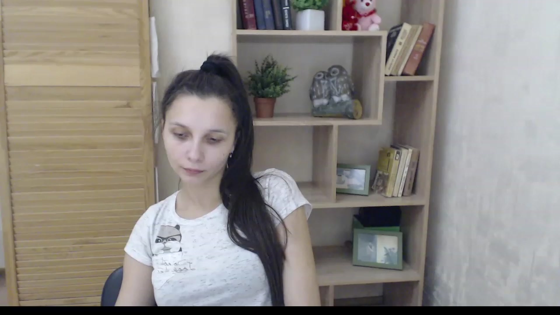 Gallery image thumbnail from Karina_Mils's myfreecams stream on, 12/12/2022, 09:35 image 12 of 20