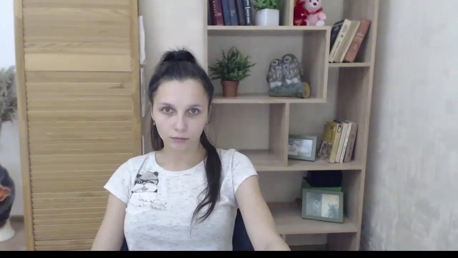 Gallery image thumbnail from Karina_Mils's myfreecams stream on, 12/12/2022, 09:35 image 4 of 20