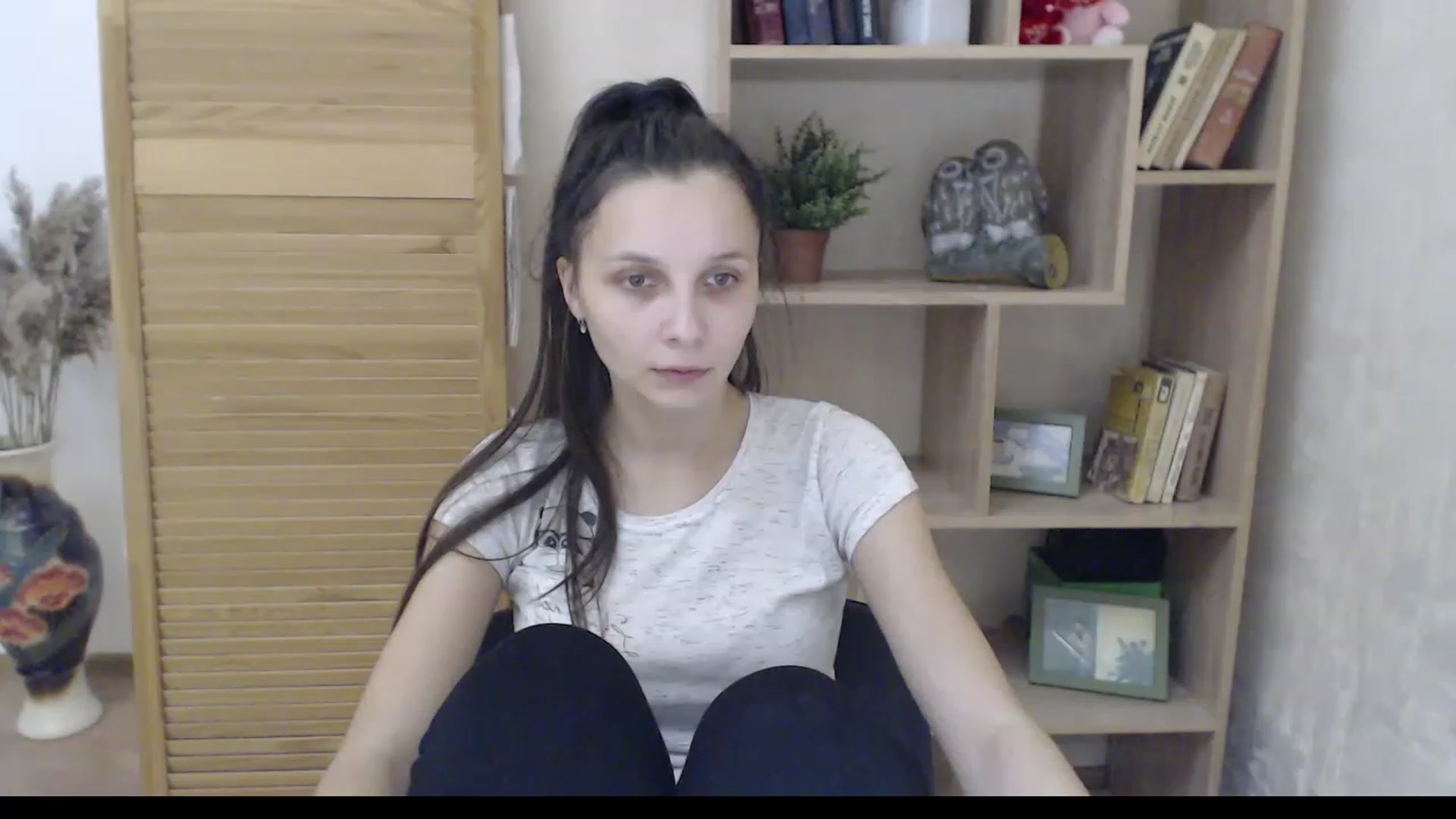Gallery image thumbnail from Karina_Mils's myfreecams stream on, 12/12/2022, 11:31 image 20 of 20
