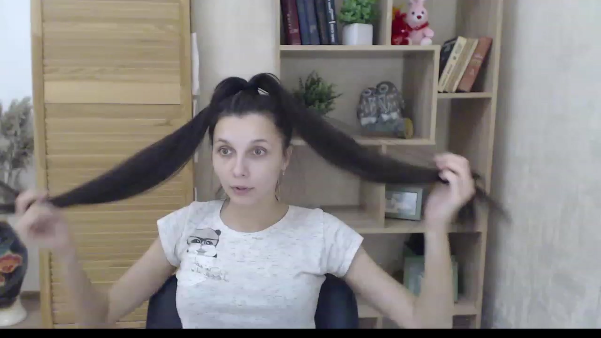 Gallery image thumbnail from Karina_Mils's myfreecams stream on, 12/12/2022, 11:31 image 7 of 20
