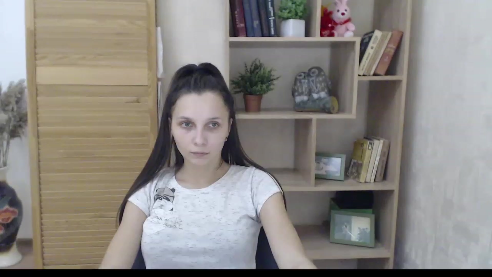 Gallery image thumbnail from Karina_Mils's myfreecams stream on, 12/12/2022, 11:31 image 6 of 20